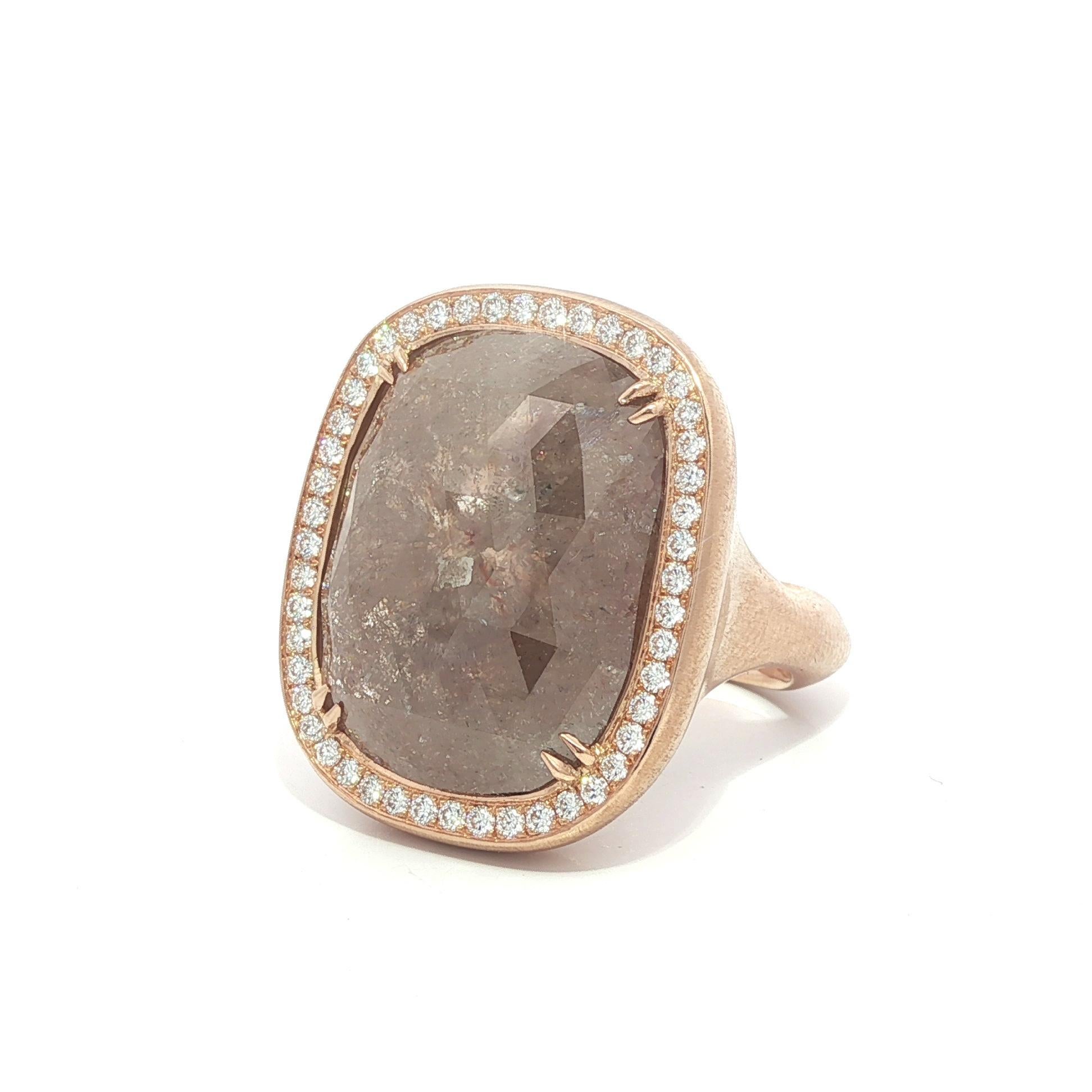 18k Rose Gold GIA 20.34ctw Cushion Checkerboard Faceted Fancy Color Diamond Ring In Good Condition For Sale In Montclair, NJ