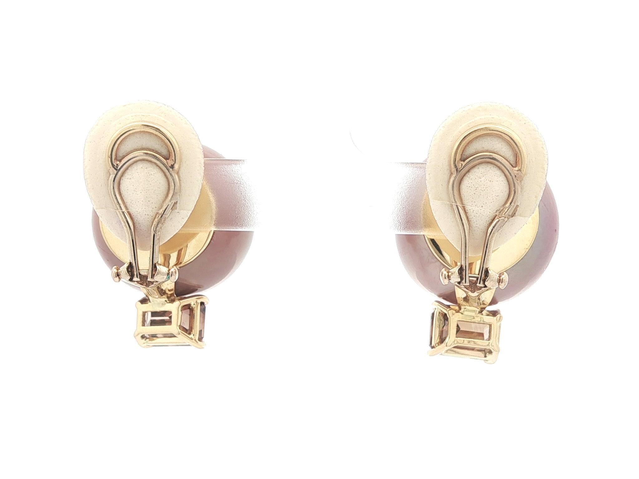 Orecchini in oro rosa 18k GIA con grandi perle rosa e diamanti marroni da 3,64 ct. in vendita 1