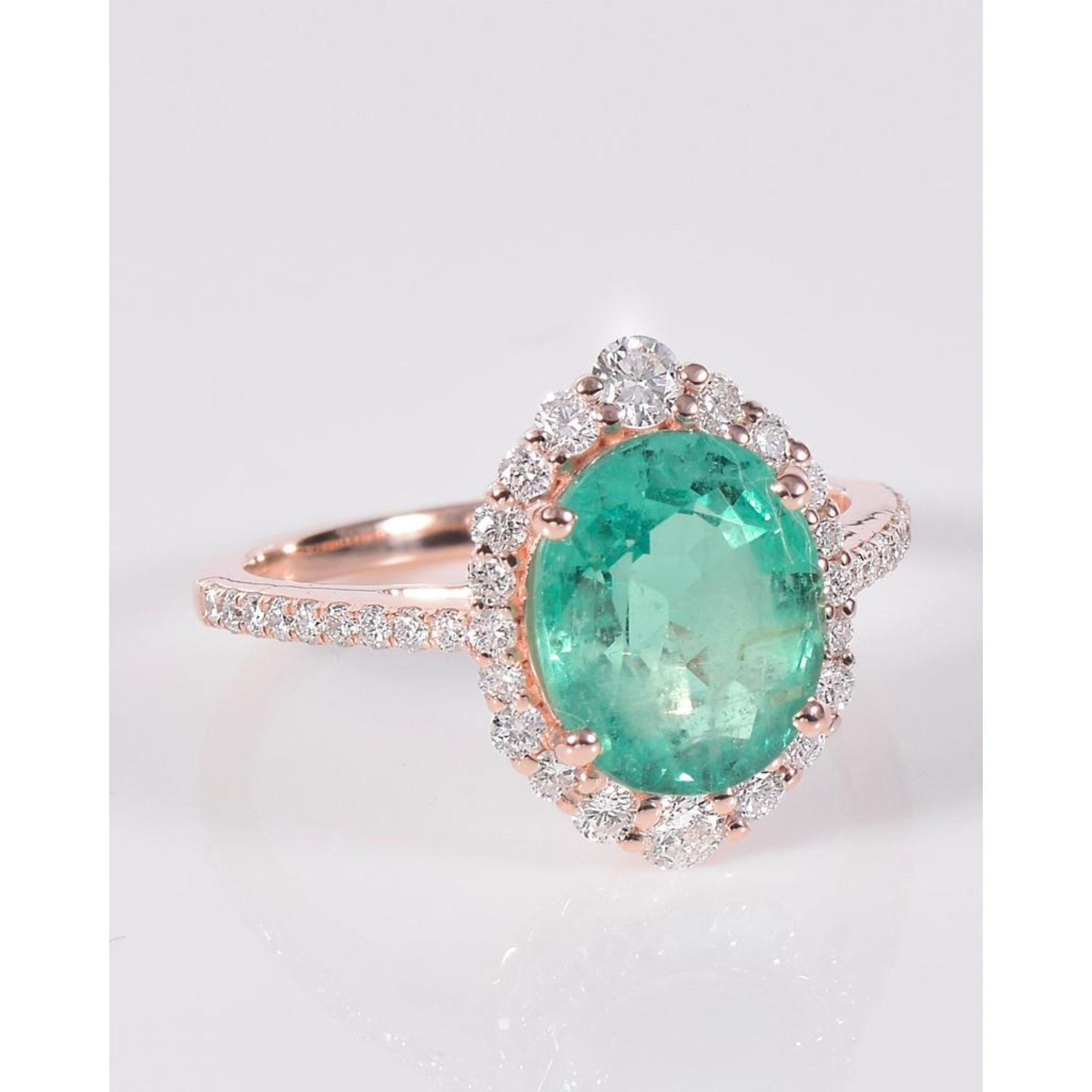 For Sale:  18K Gold 2 CT Natural Emerald and Diamond Antique Art Deco Style Engagement Ring 7