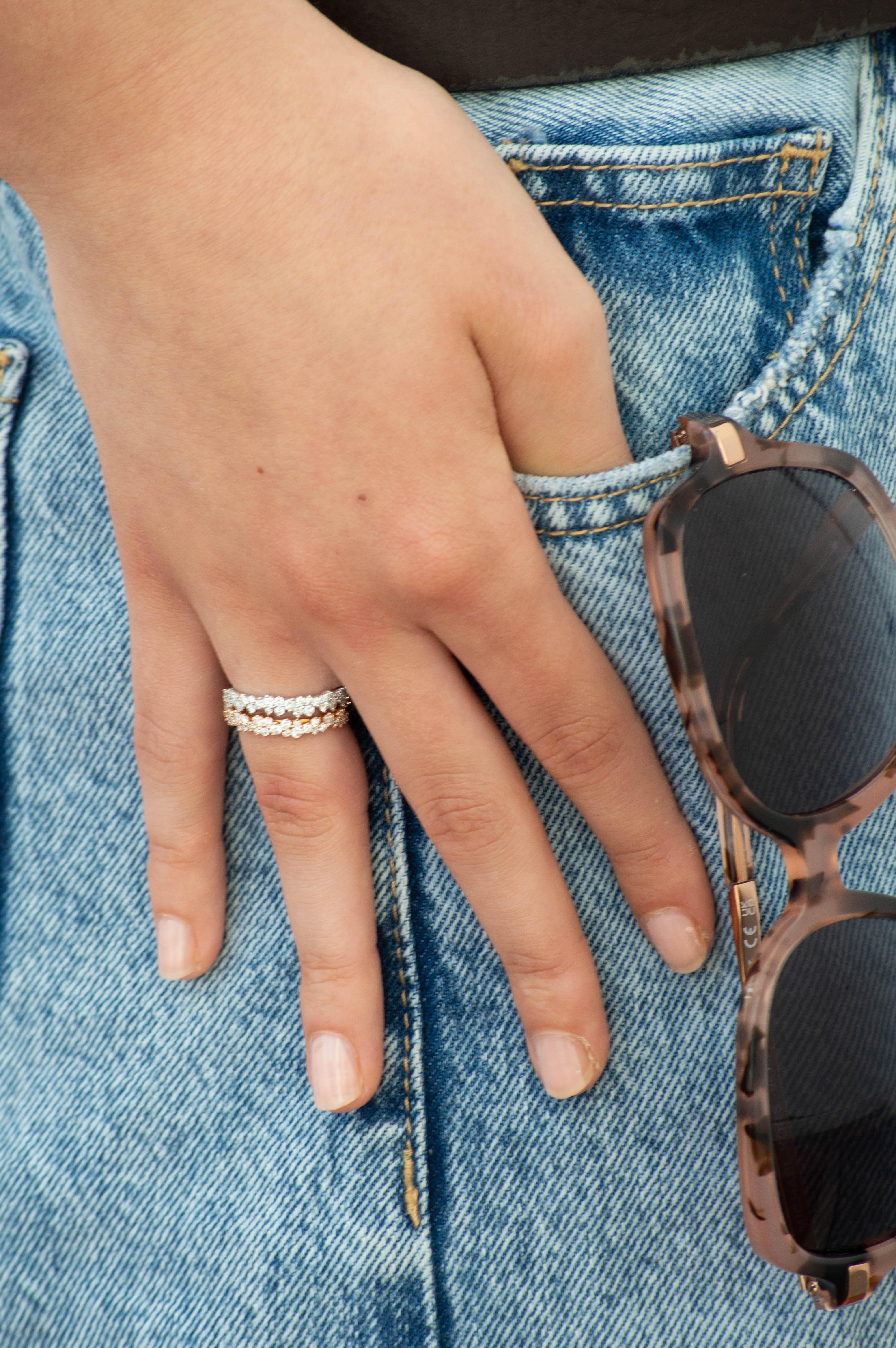 Contemporary 18k Rose Gold Harmony Round Brilliant Diamond Band For Sale