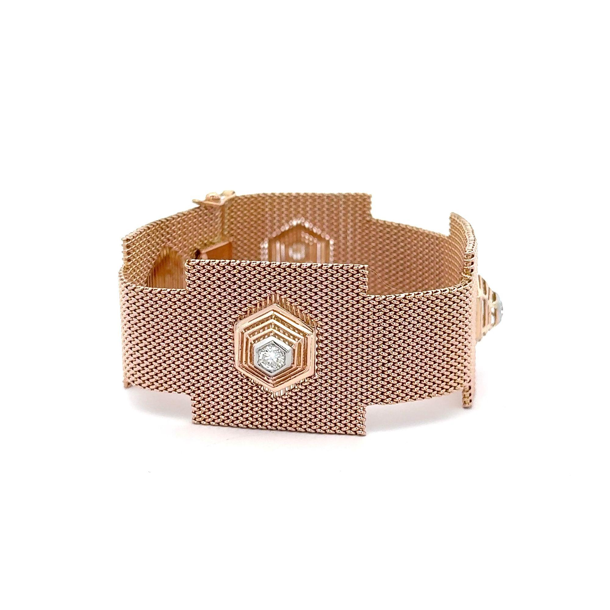 18K Rose Gold Hexagonal Shape Mesh Finish Ring, Bracelet, Pendant Set For Sale 3