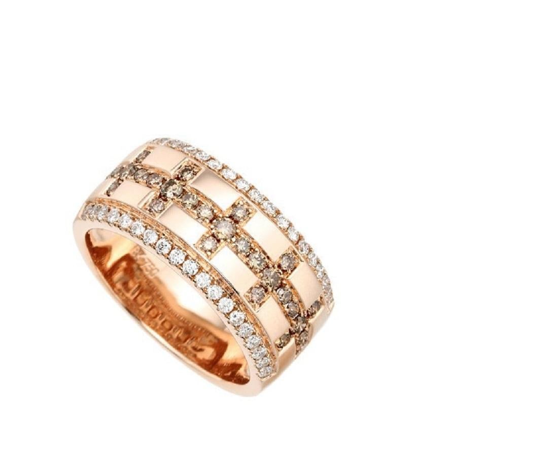 Round Cut 18K Rose Gold Lattice Diamond Ring, Size 9 7/8 For Sale