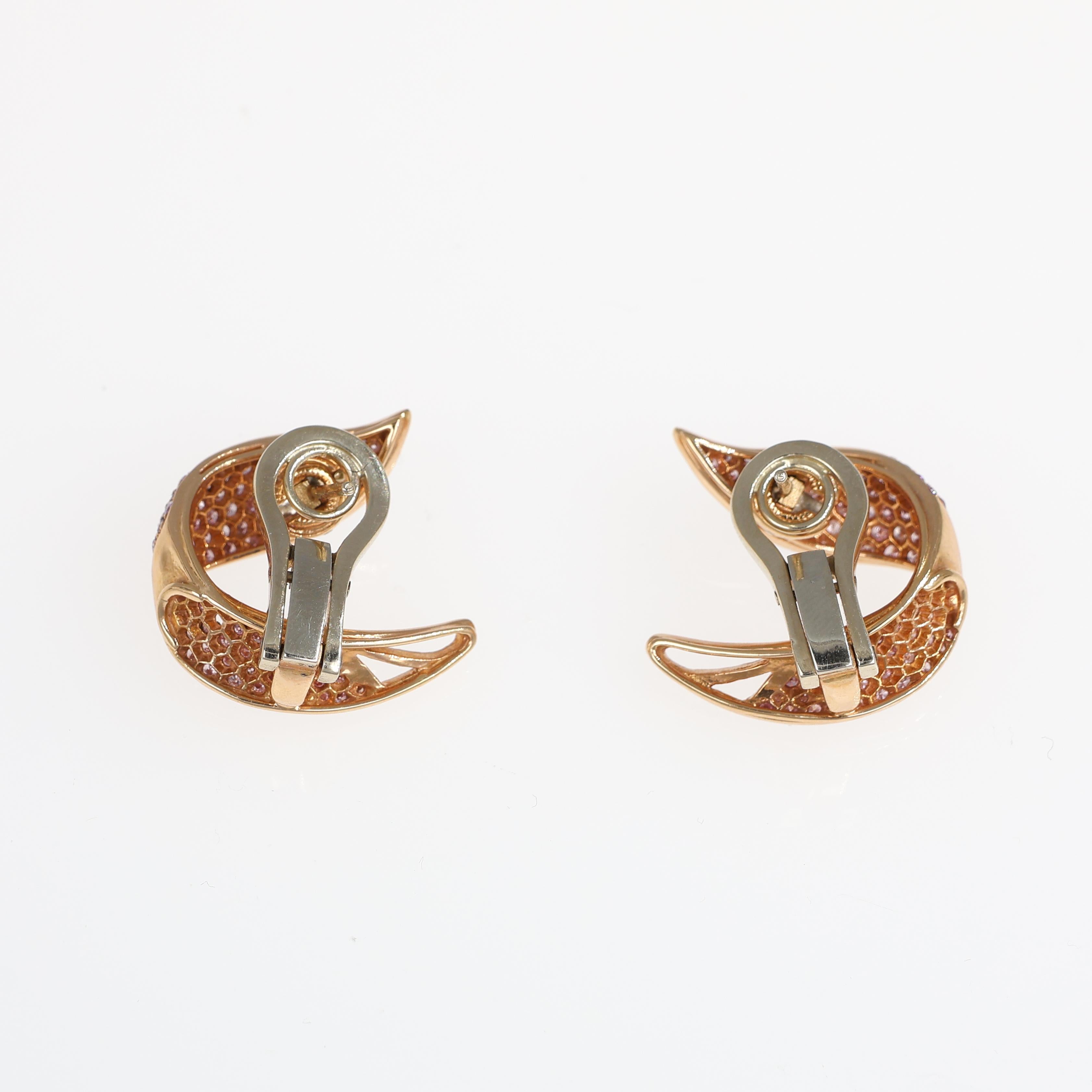 Brilliant Cut 18K Rose Gold Leaf-Shaped Earrings with Diamond Pavé For Sale