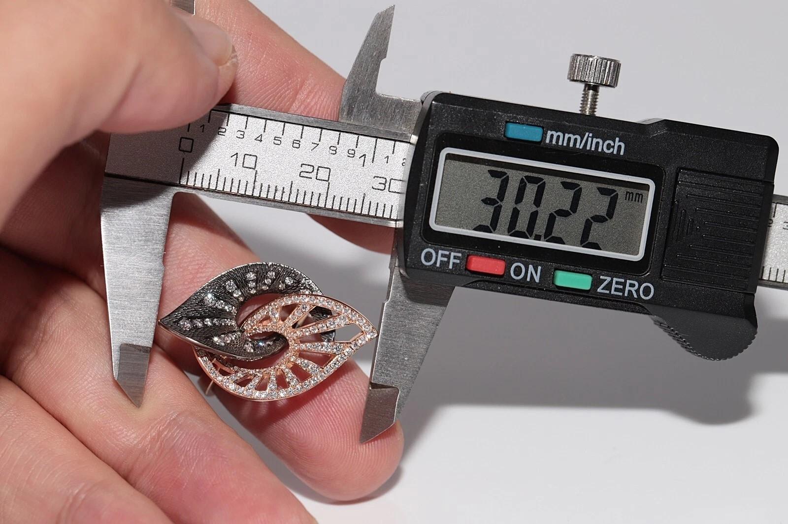 18 Karat Roségold Blattstil Natürlicher Diamant Dekorierter starker Ring im Angebot 4