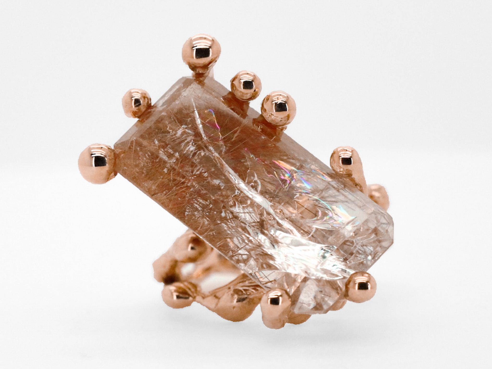 Barzaghi Rutilated Quartz Made in Italy  Grounding Rose Gold Cocktail Ring For Sale 7