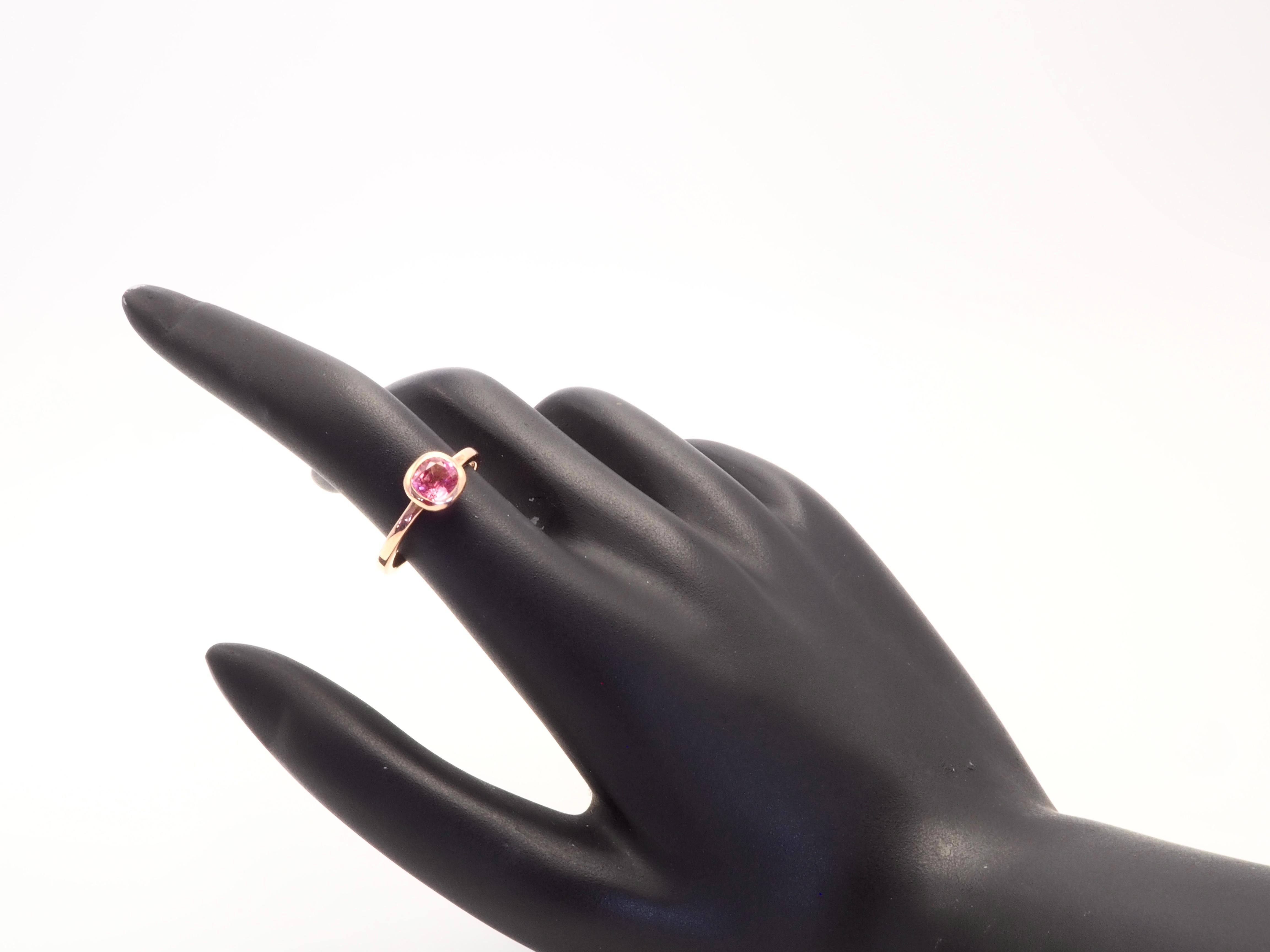 18K Rose Gold Mahenge Pink Spinel In Sleek Bezel Set Solitaire Ring For Sale 2