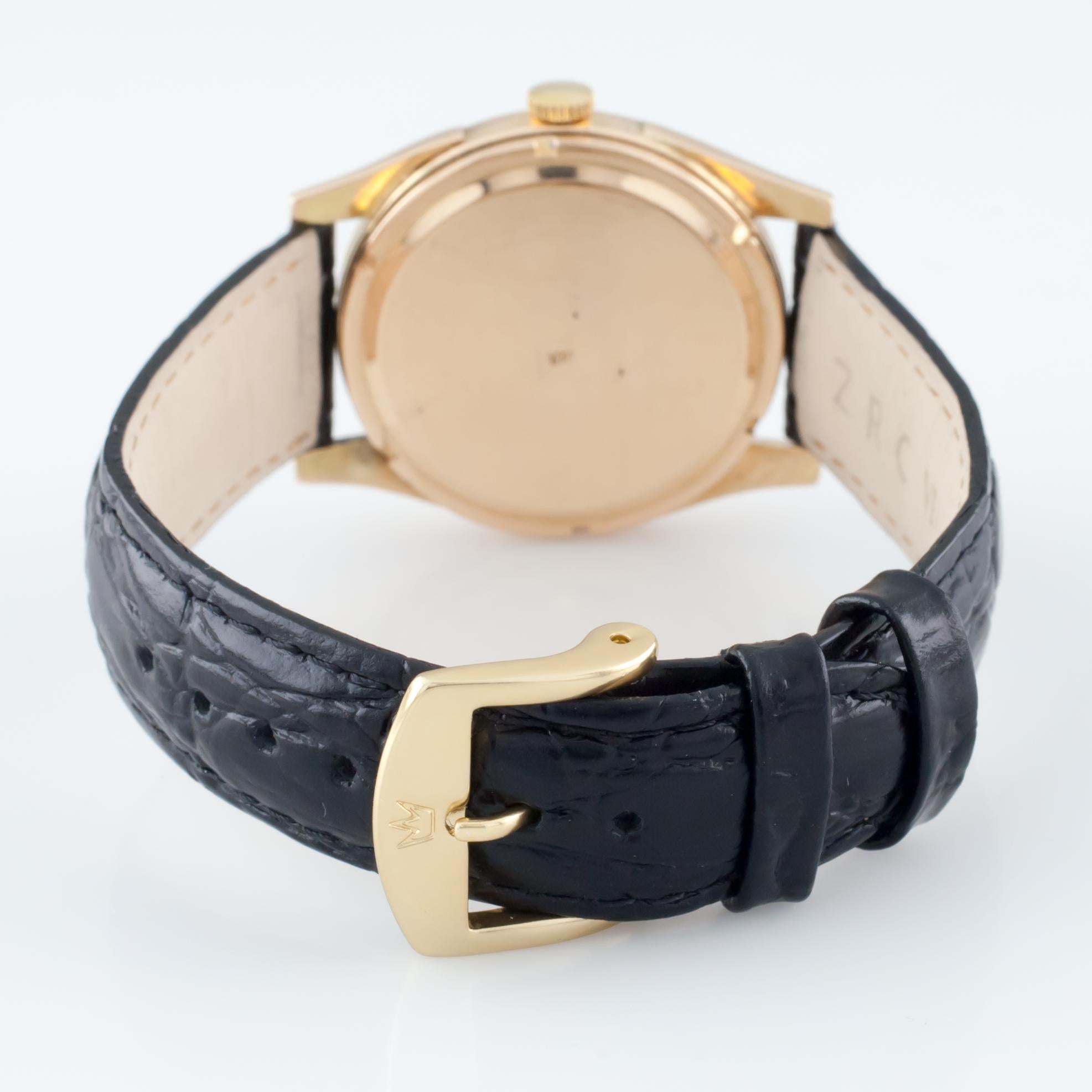 Montre automatique Roamer en or rose 18 carats avec bracelet en cuir pour hommes Pour hommes en vente