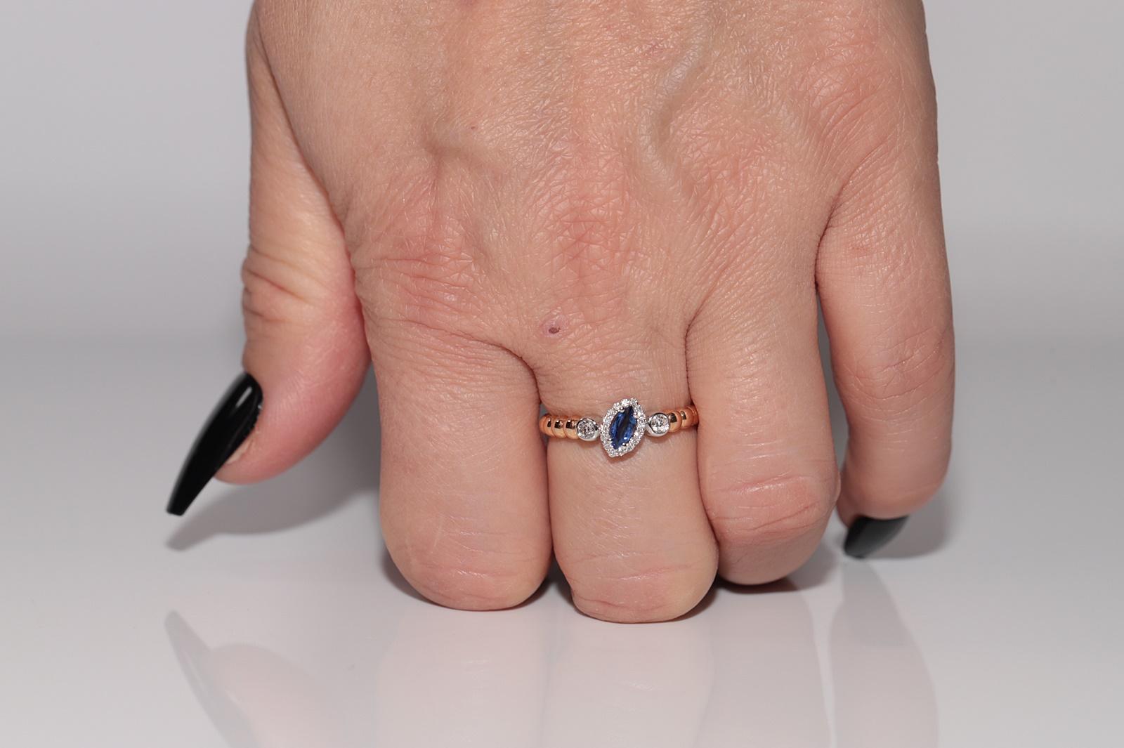 Bague décorée en or rose 18 carats avec diamants naturels et saphirs en vente 7