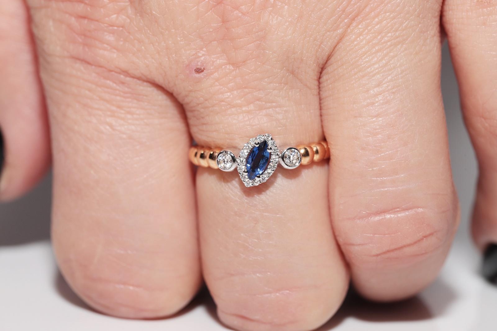 Bague décorée en or rose 18 carats avec diamants naturels et saphirs en vente 8