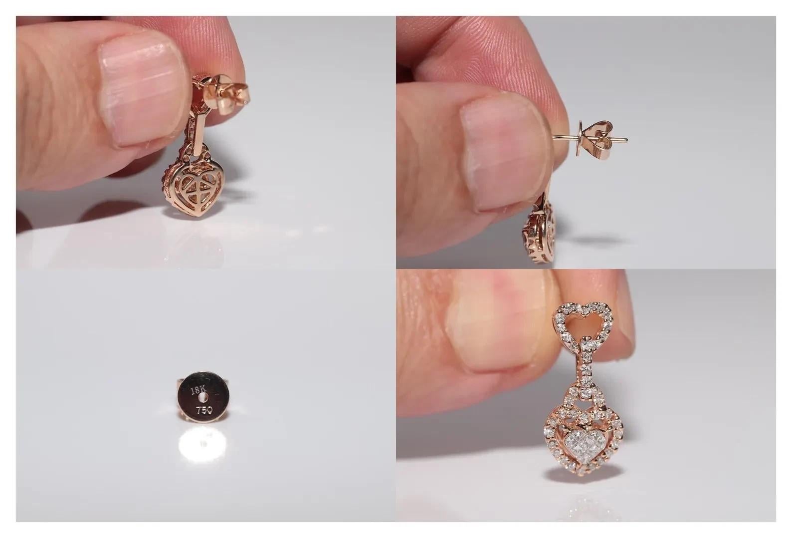 Boucle d'oreille pendante en or rose 18k ornée de diamants naturels en forme de coeur en vente 1