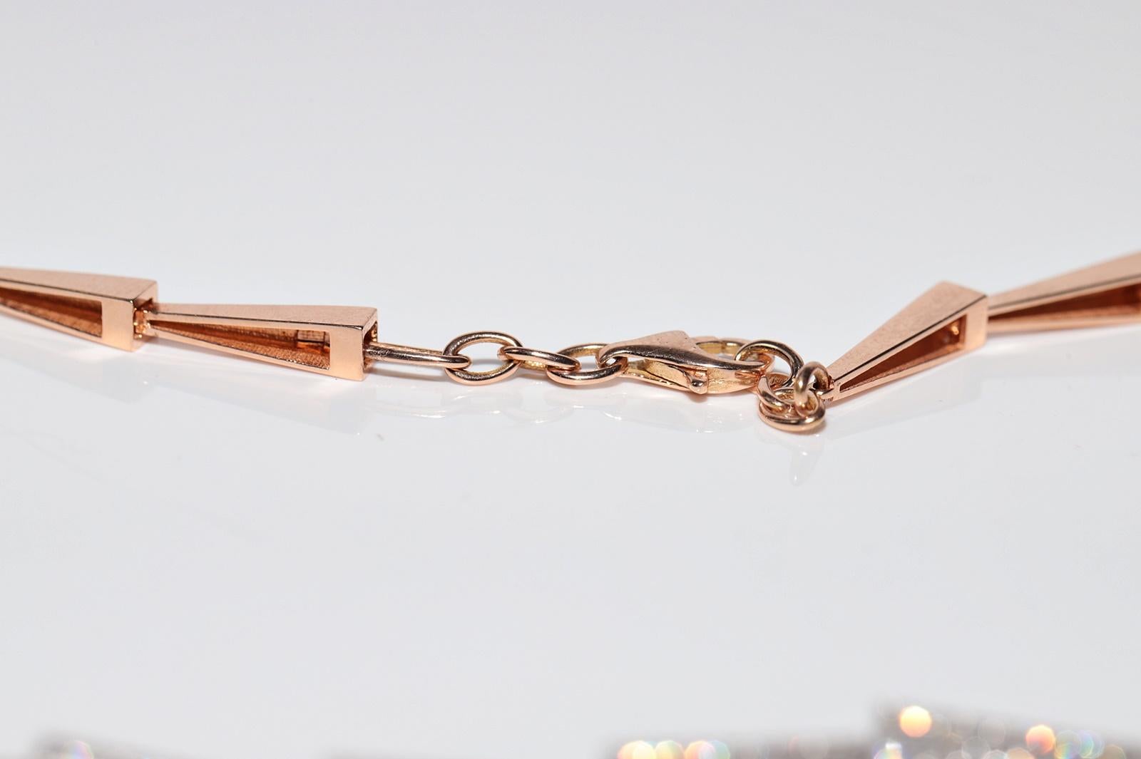 18k Rose Gold Natural Diamond Decorated Pretty Necklace For Sale 5