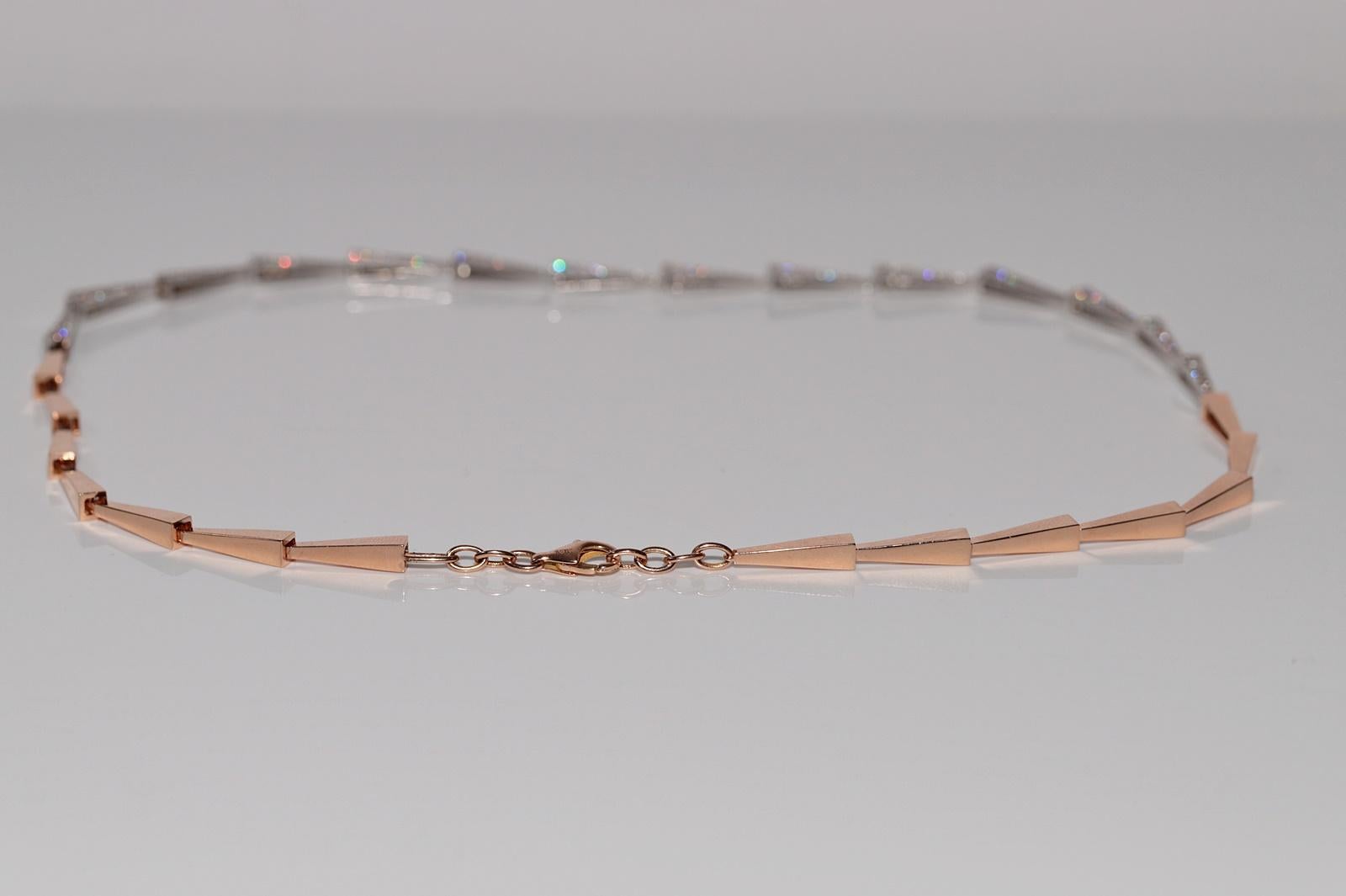 18k Rose Gold Natural Diamond Decorated Pretty Necklace For Sale 11