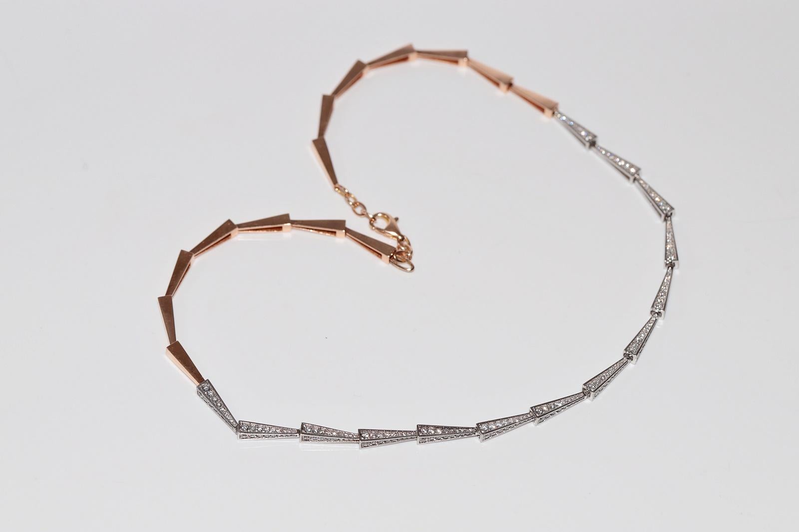18k Rose Gold Natural Diamond Decorated Pretty Necklace For Sale 2
