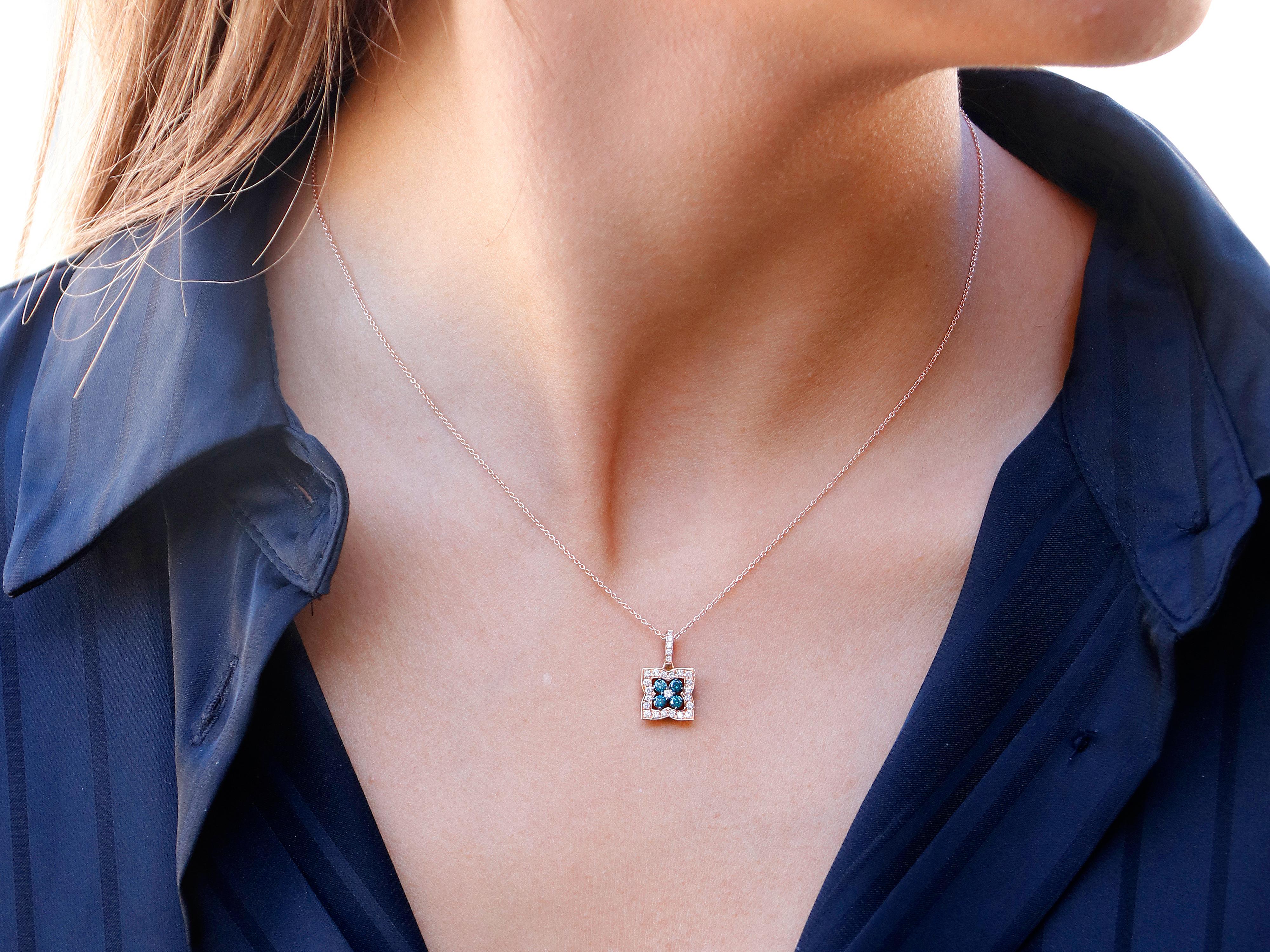 Brilliant Cut 18k Rose Gold Necklace with Blue and White Diamonds For Sale