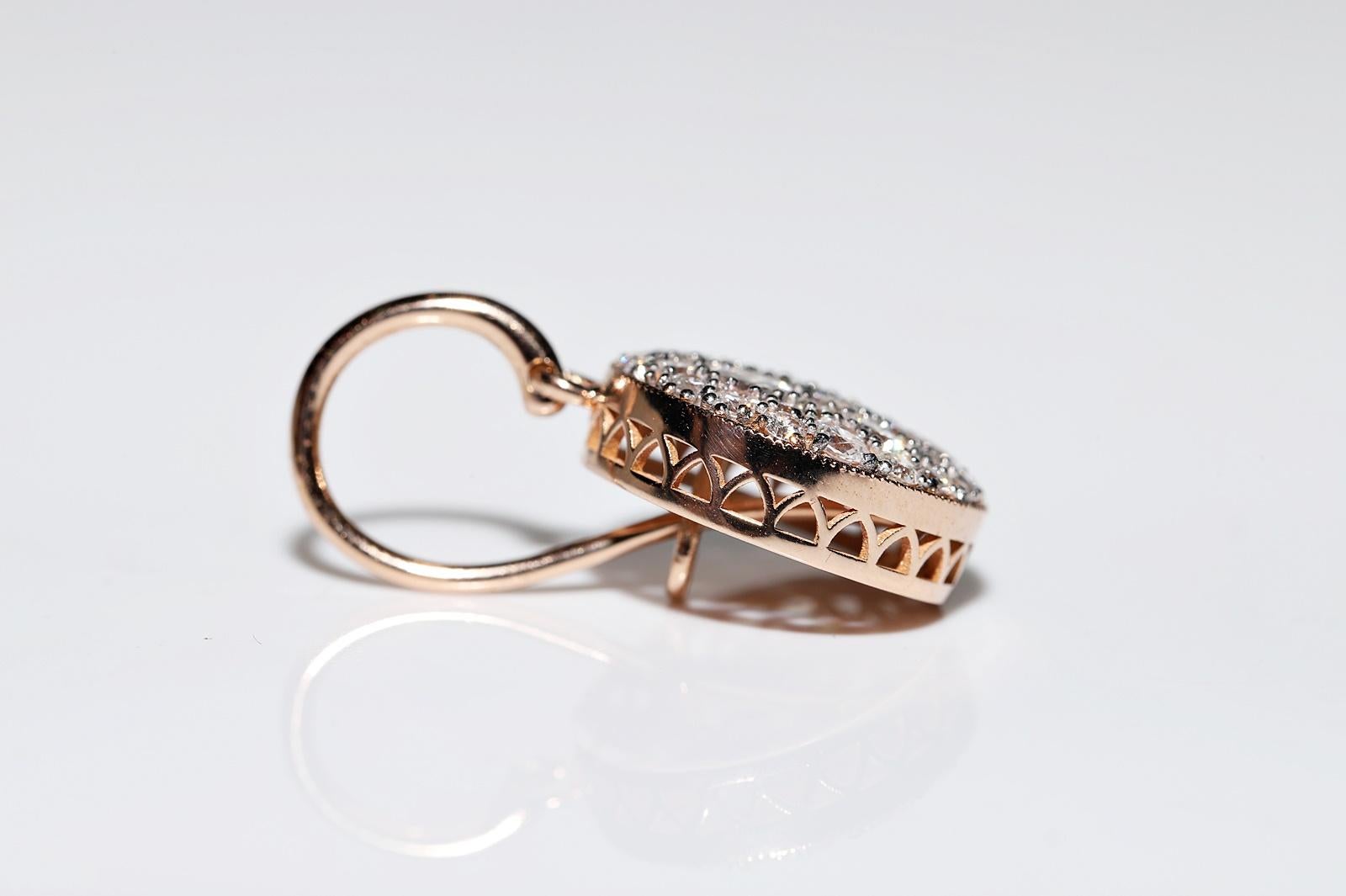 18k Rose Gold New Made Natural  Diamantverzierter hübscher Ohrring (Moderne) im Angebot