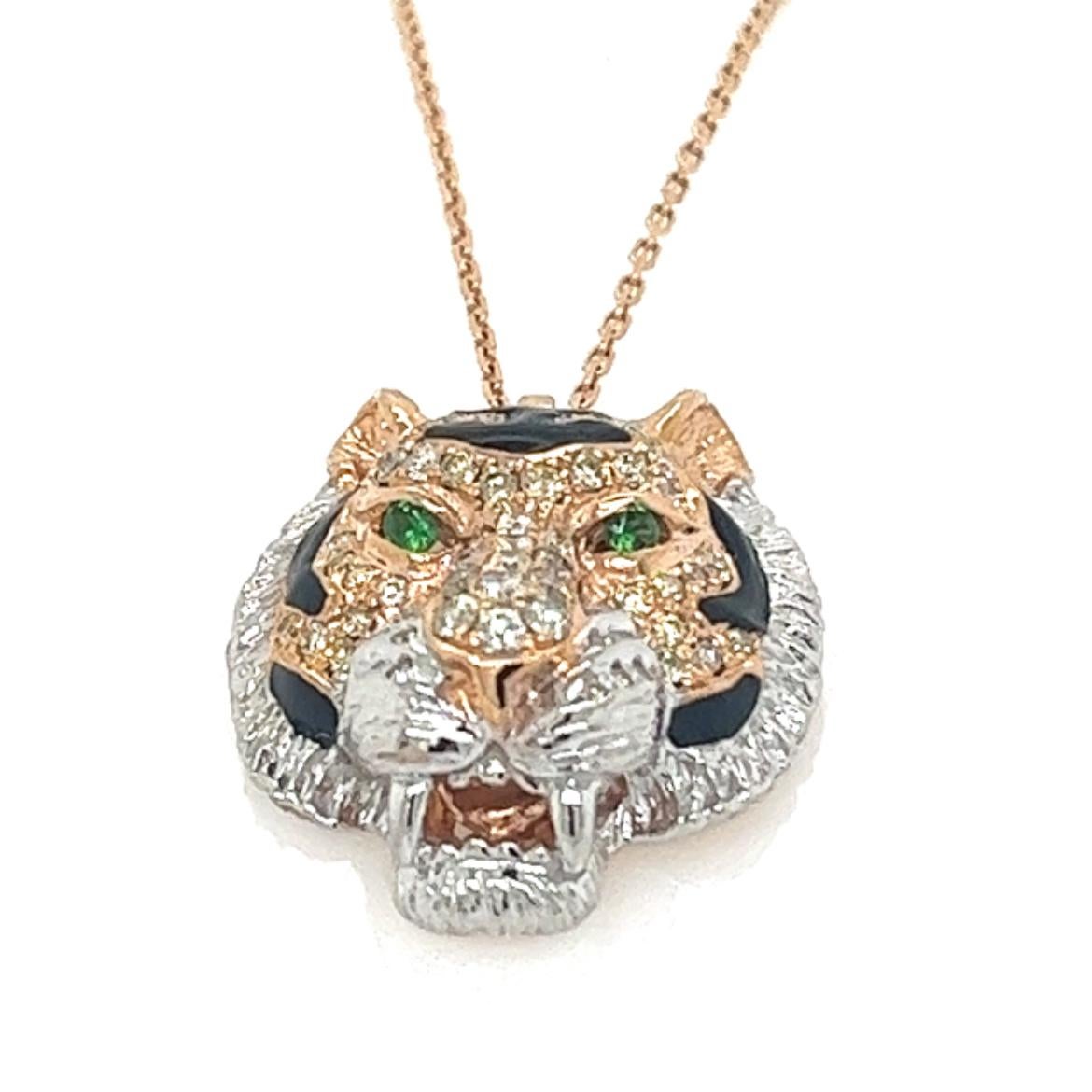 18K Rose Gold Onyx & Ruby Tiger Necklace with Diamonds

69 Diamonds - 0.57 CT
8 Onyx - 0.50 CT
2 Rubies - 0.08 CT
18K Rose Gold - 7.86 GM

Radiant in rose gold, this captivating tiger necklace exudes a regal presence. The fierce tiger's head,