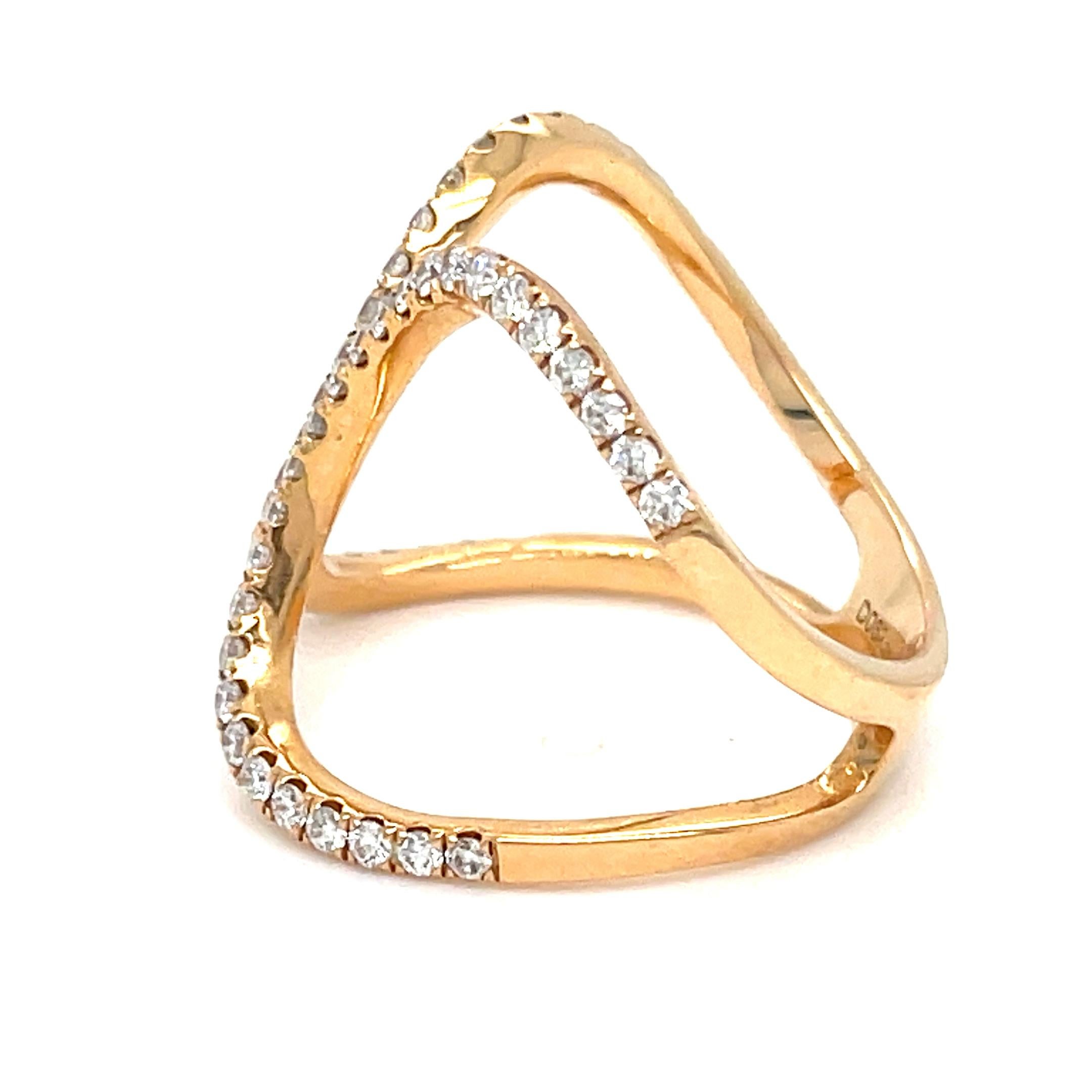 Round Cut 18k Rose Gold Openwork Diamond Ring Size 7 For Sale