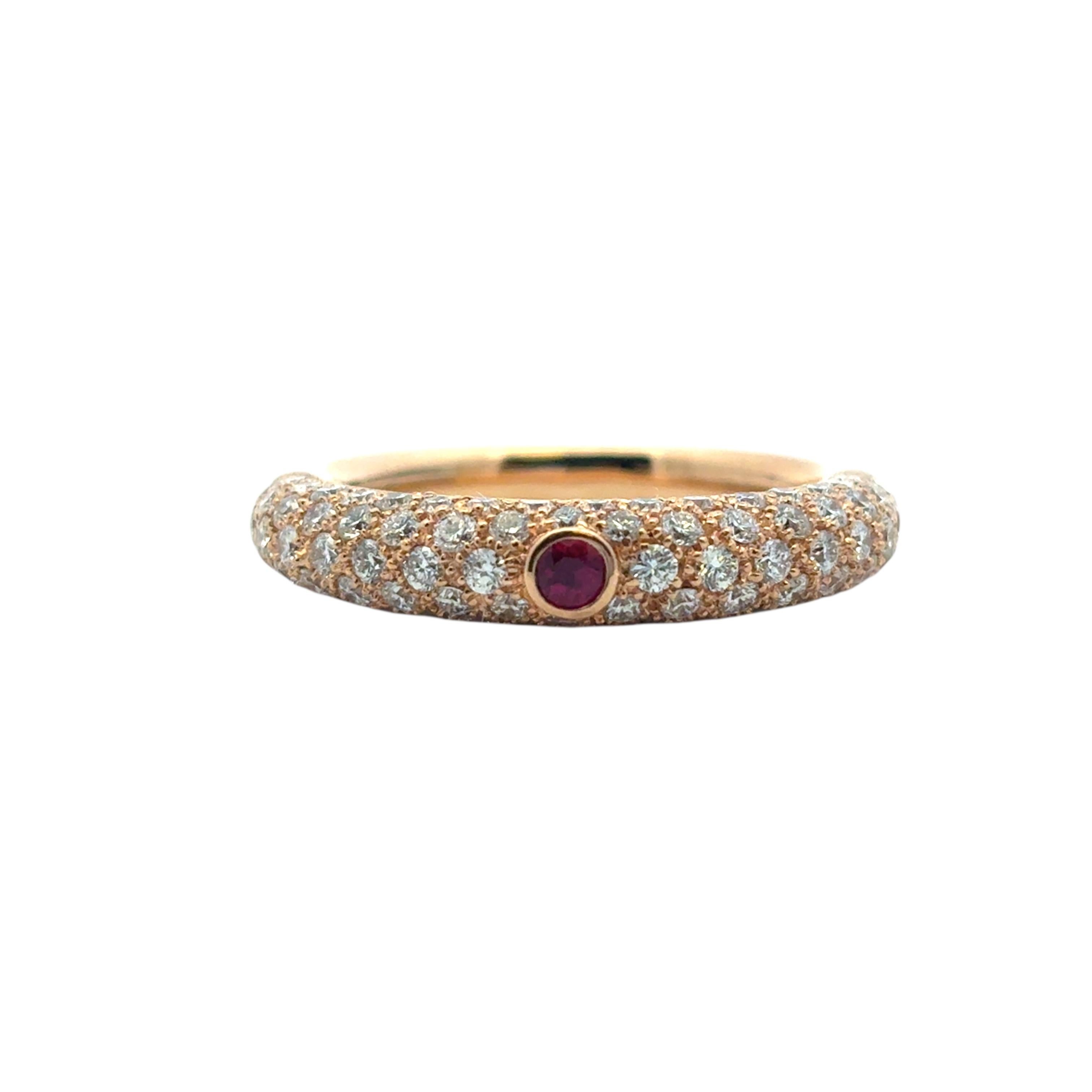18k Rose Gold Pave Diamond with 1 Ruby Band Ring en vente 4