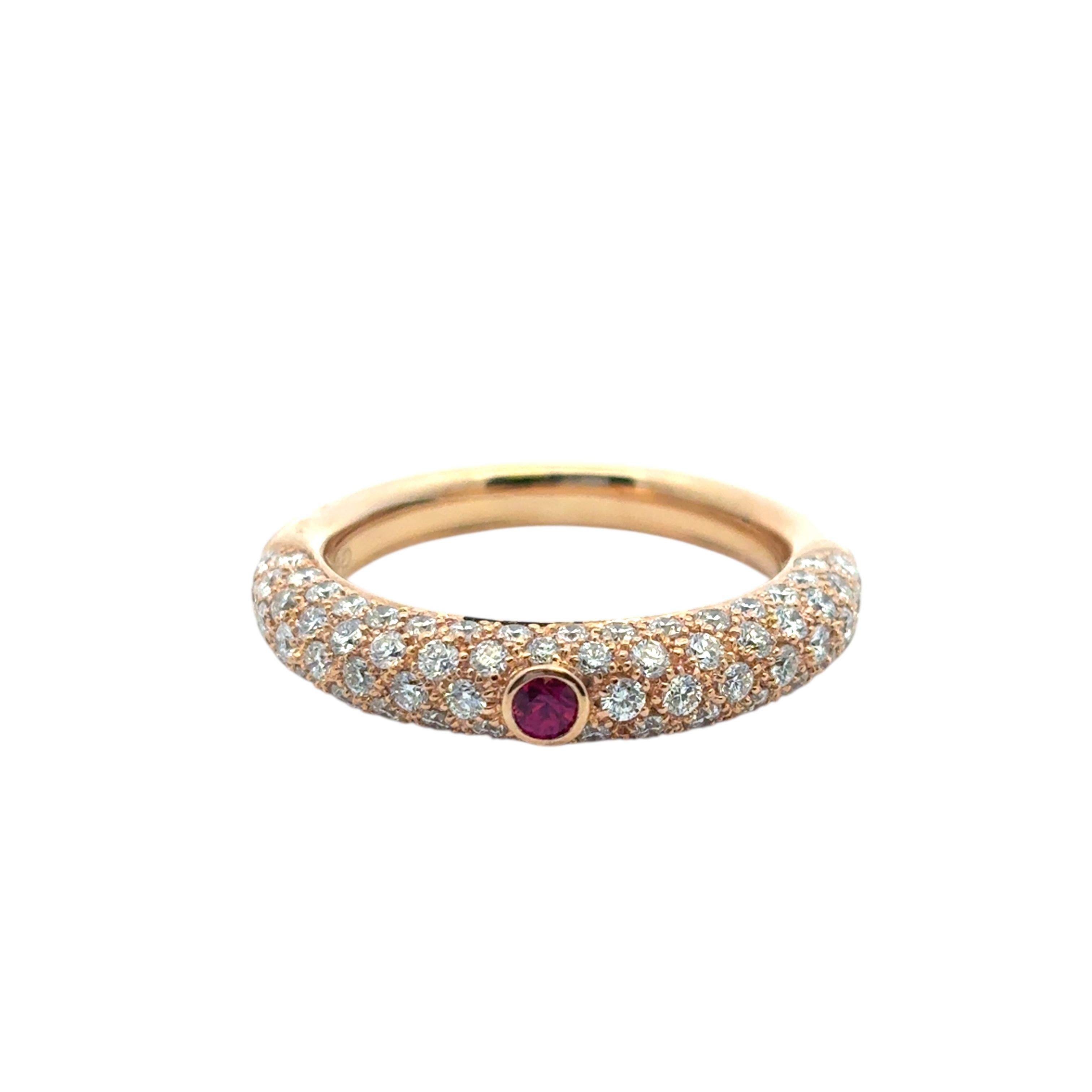 18k Rose Gold Pave Diamond with 1 Ruby Band Ring en vente 9