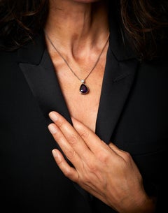 18 Karat Rose Gold Pendant Necklace set with 9.21 Carat Amethyst and Diamond