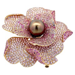 18K Rose Gold Pin Brosche mit 29 Karat rundem Saphir und Perle