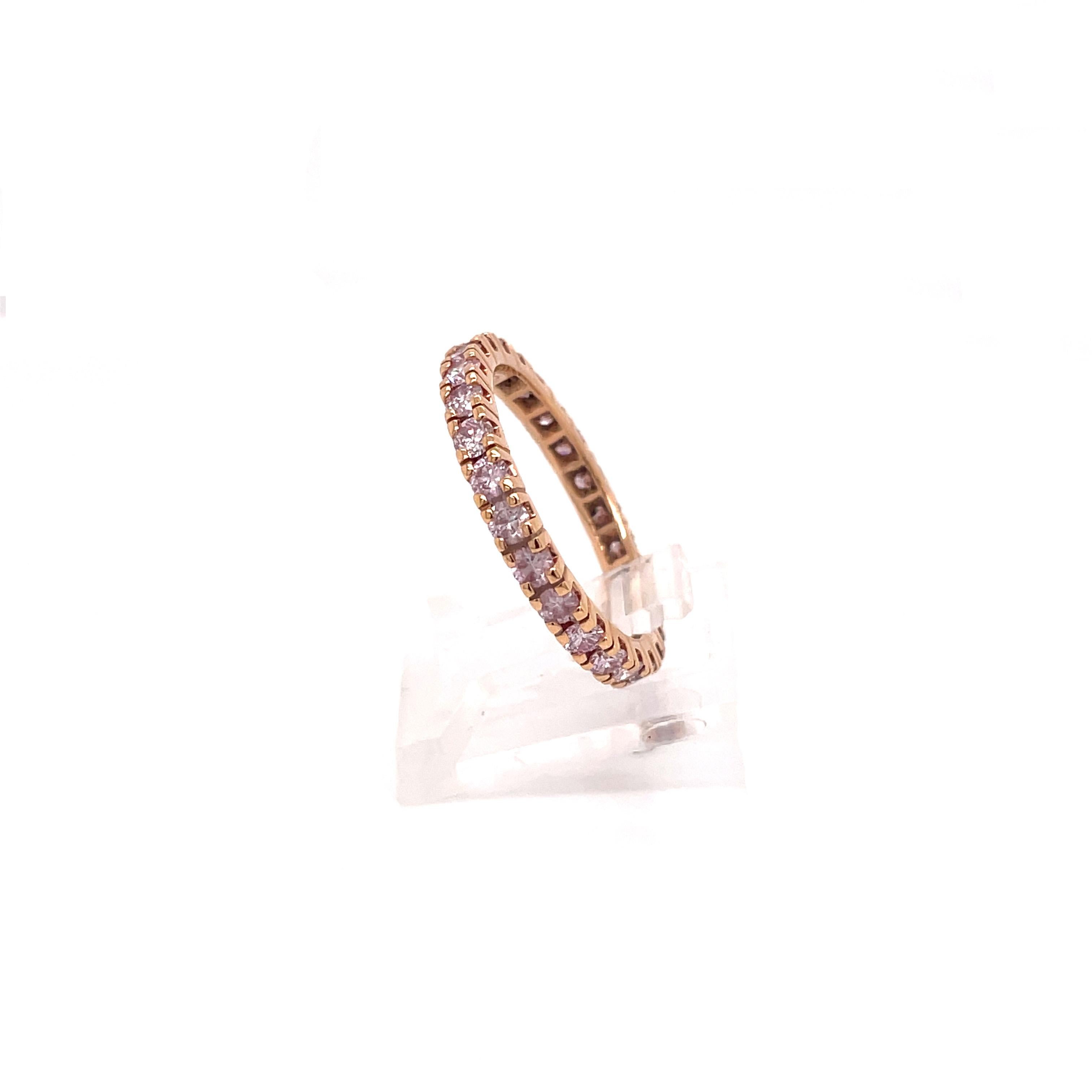 18K Rose Gold Pink Diamond Eternity Band In New Condition For Sale In New York, NY