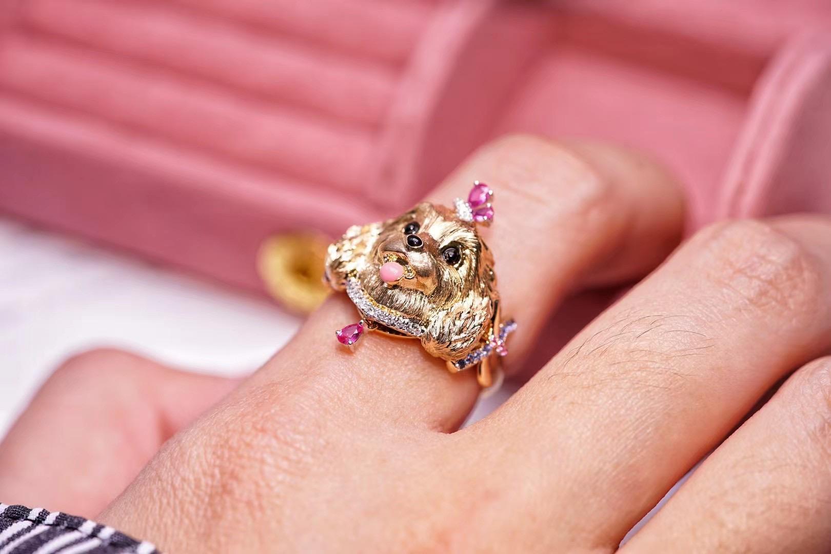 Women's or Men's 18K Rose Gold Pink Sapphire & Diamond Dog Ring For Sale