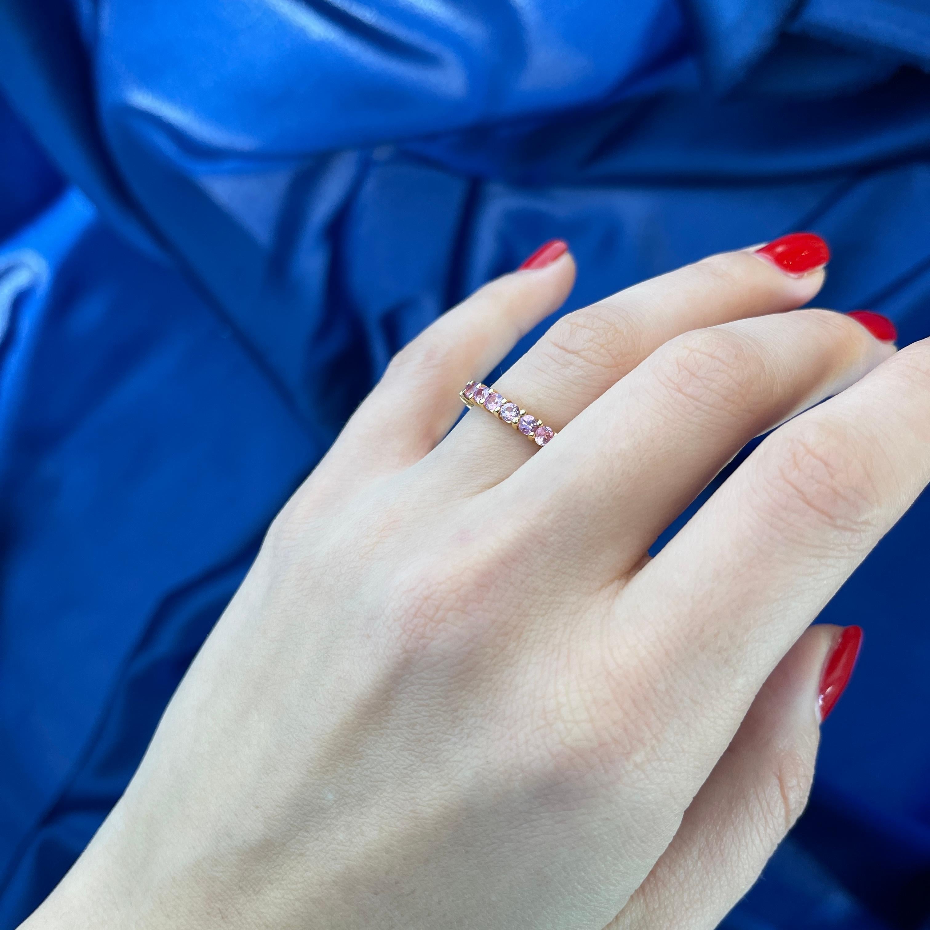 18K Rose Gold Pink Sapphire Eternity Band Ring In New Condition For Sale In Bergamo, BG