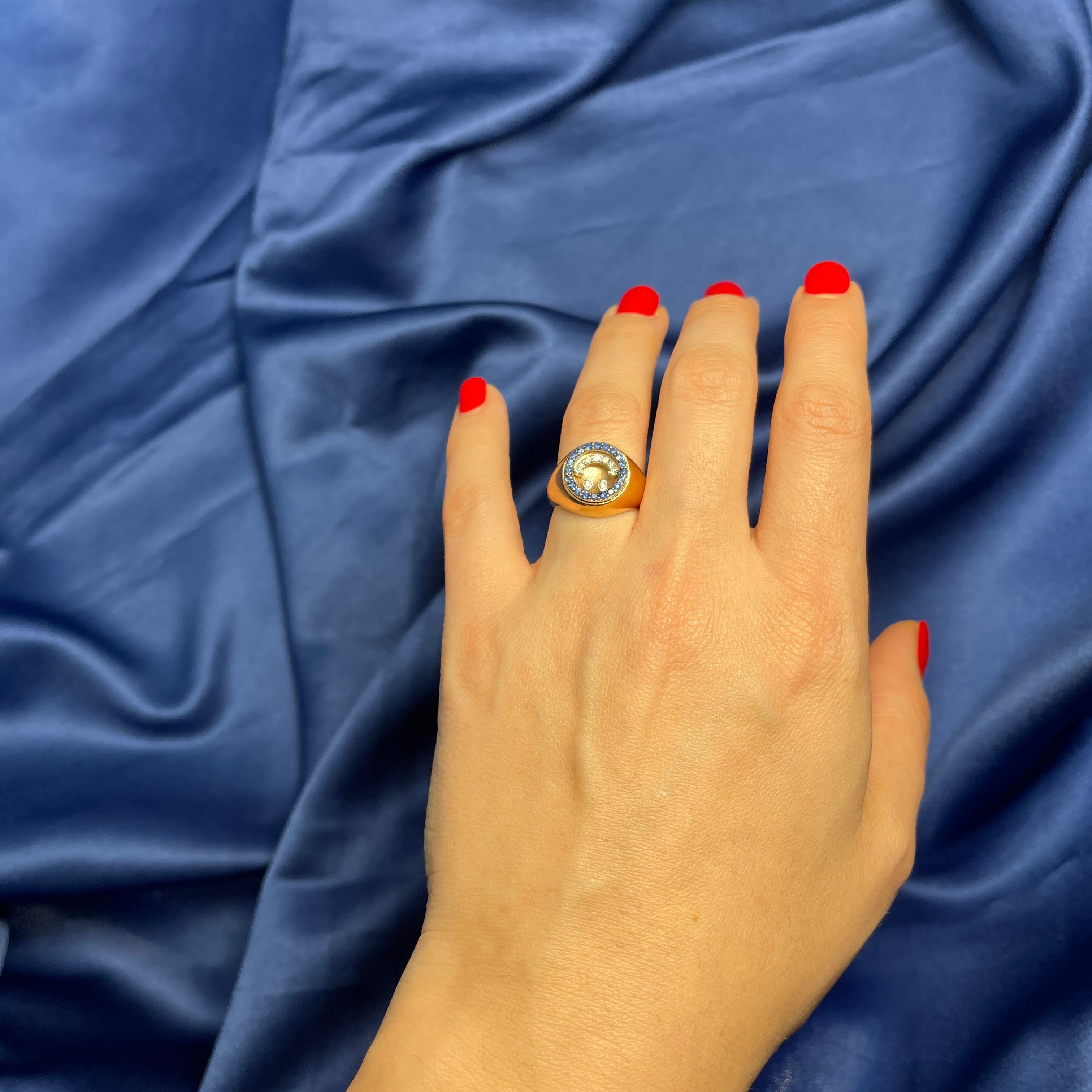 18K Rose Gold Pinky Ring with Diamond and Sapphire Smile Motif For Sale 1