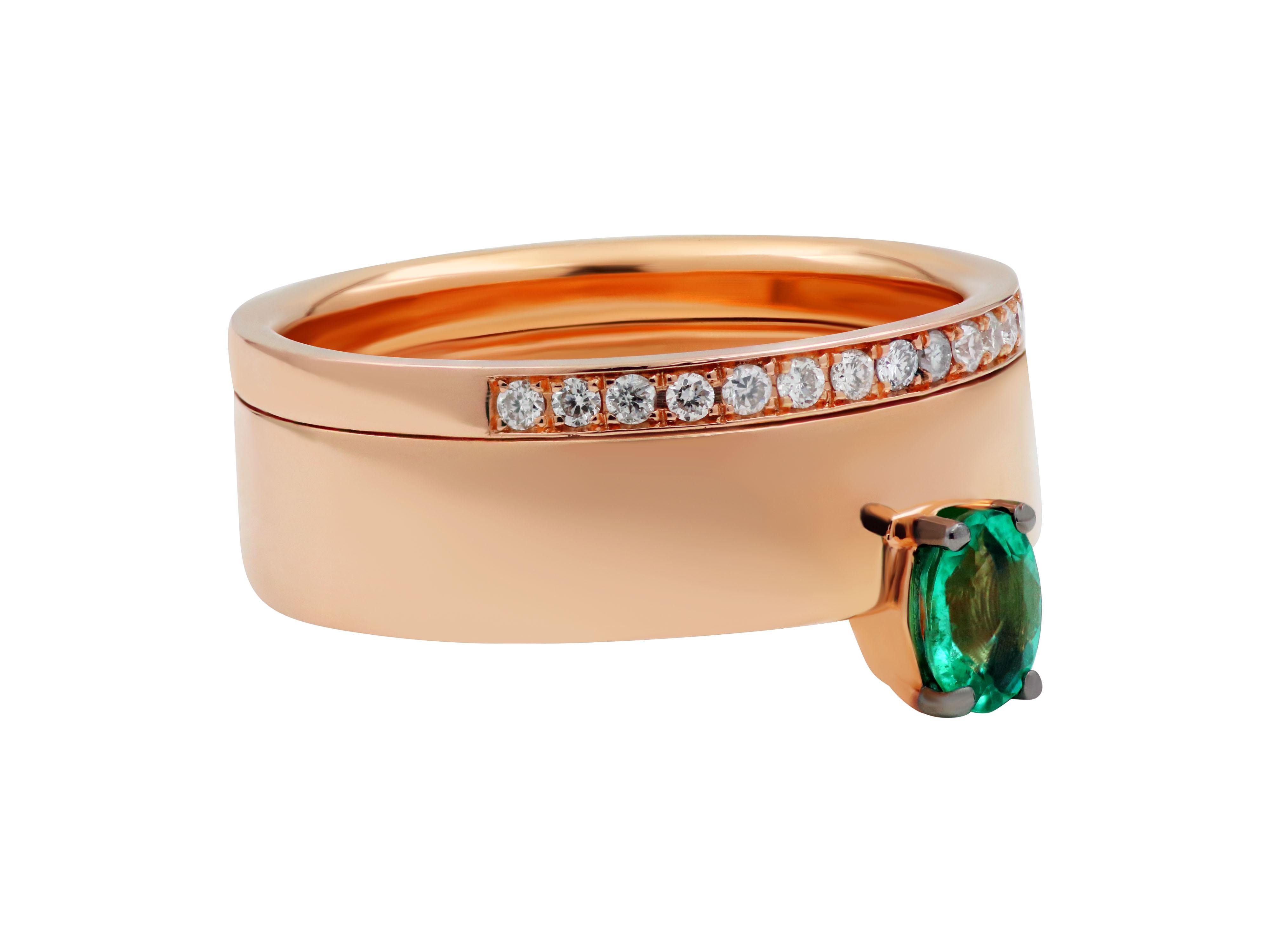 18k rose gold band ring with 0.29 carats oval cut emerald and 0.14 carats brilliant cut diamonds.

Band width: 0.275”, 0.7cm