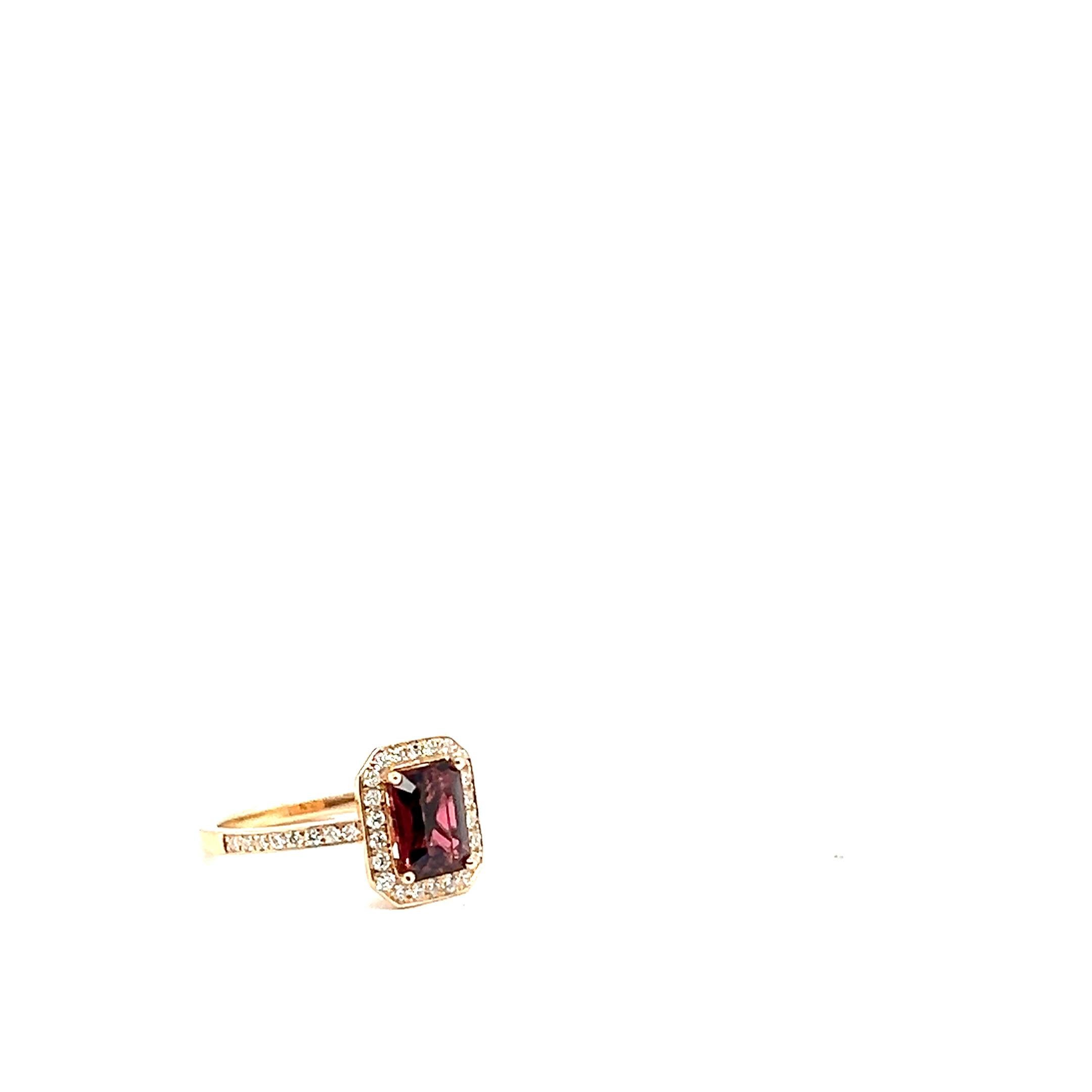 18K Rose Gold Ring with Emerald Cut Tourmaline and Diamond Paving For Sale 1