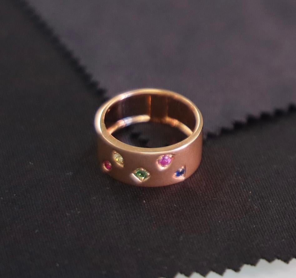 Round Cut 18K Rose Gold Ring with Multi-Color Gemstones and Diamonds For Sale
