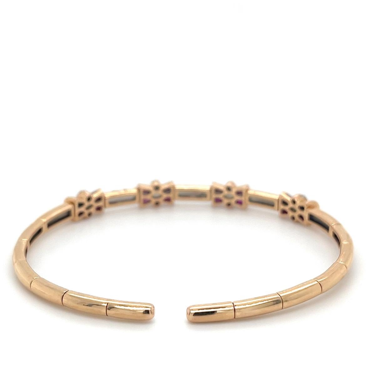18 Karat Roségold Rubin-Armband mit Diamanten (Moderne) im Angebot