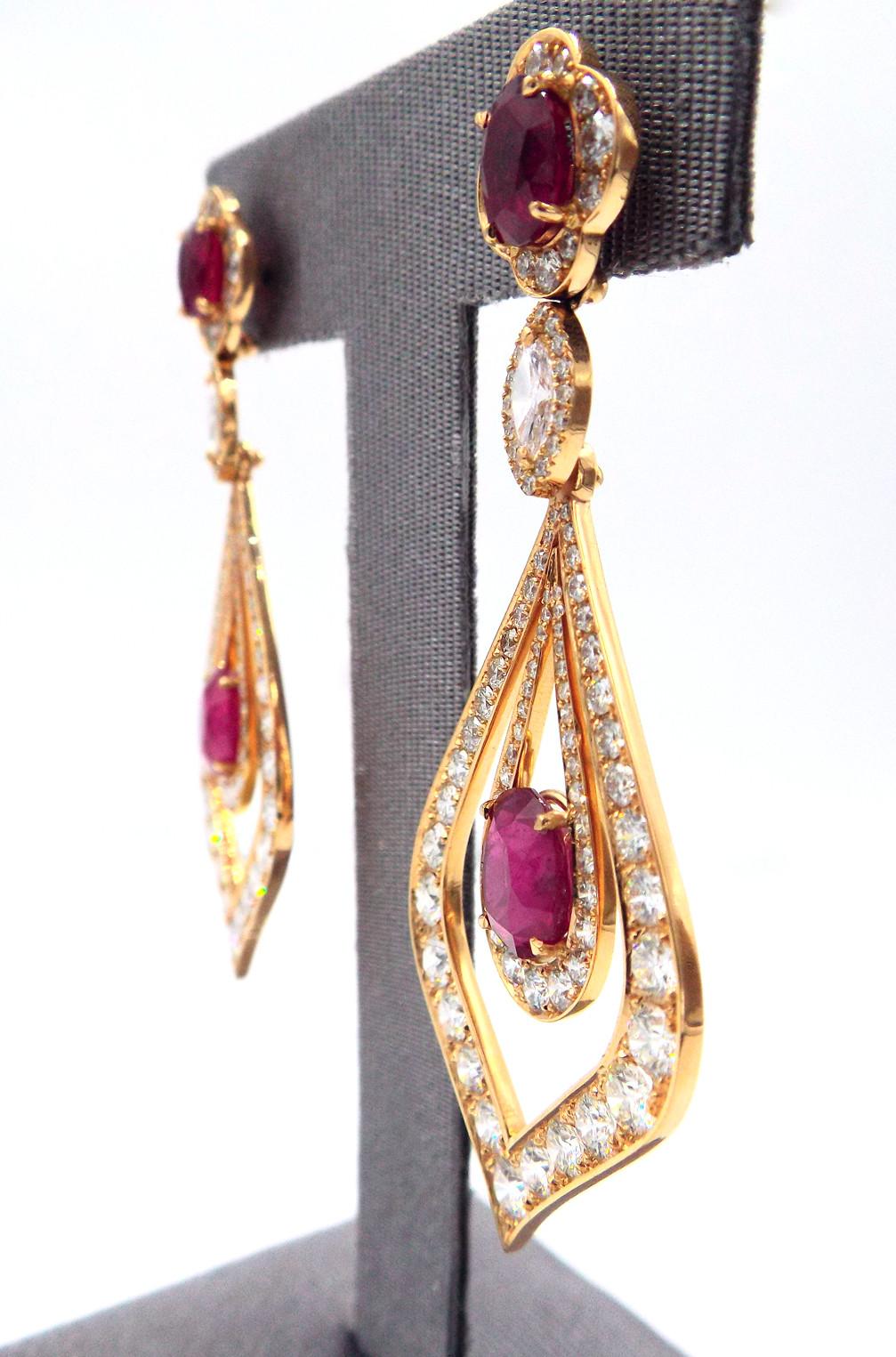 Oval Cut 18K Rose Gold Ruby Diamond Pendant Earrings For Sale