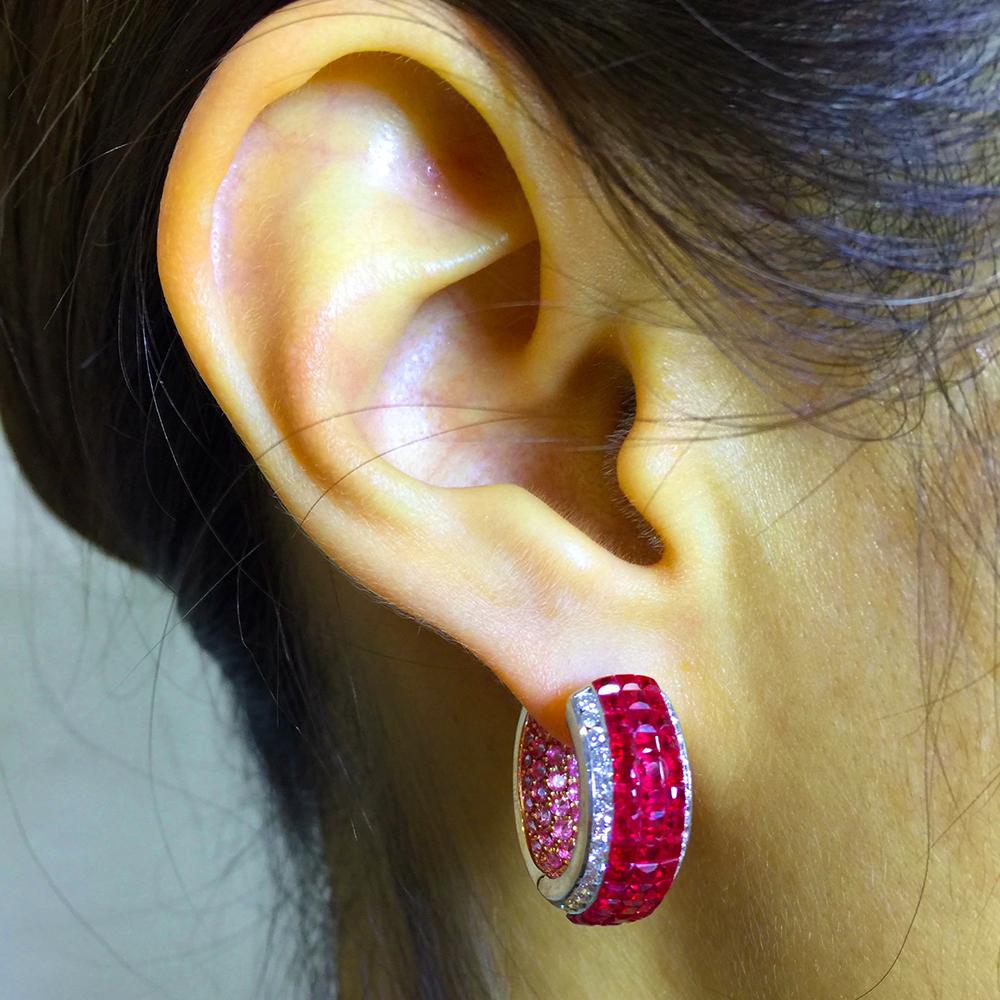 18 Karat Rose Gold Ruby Hoop Earrings In New Condition In Bangkok, TH