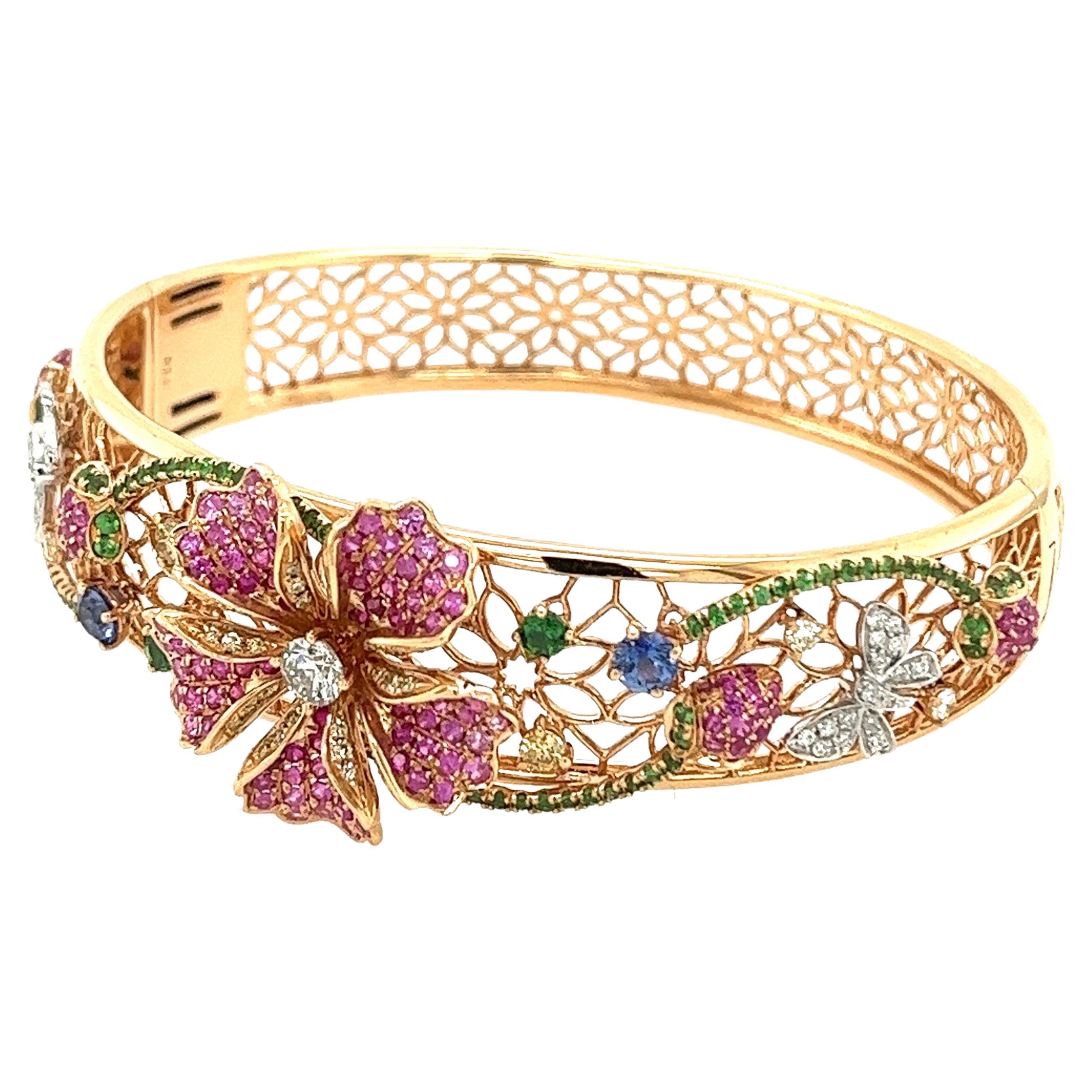 Bracelet collection jardin en or rose 18 carats, rubis et saphirs roses avec diamants en vente