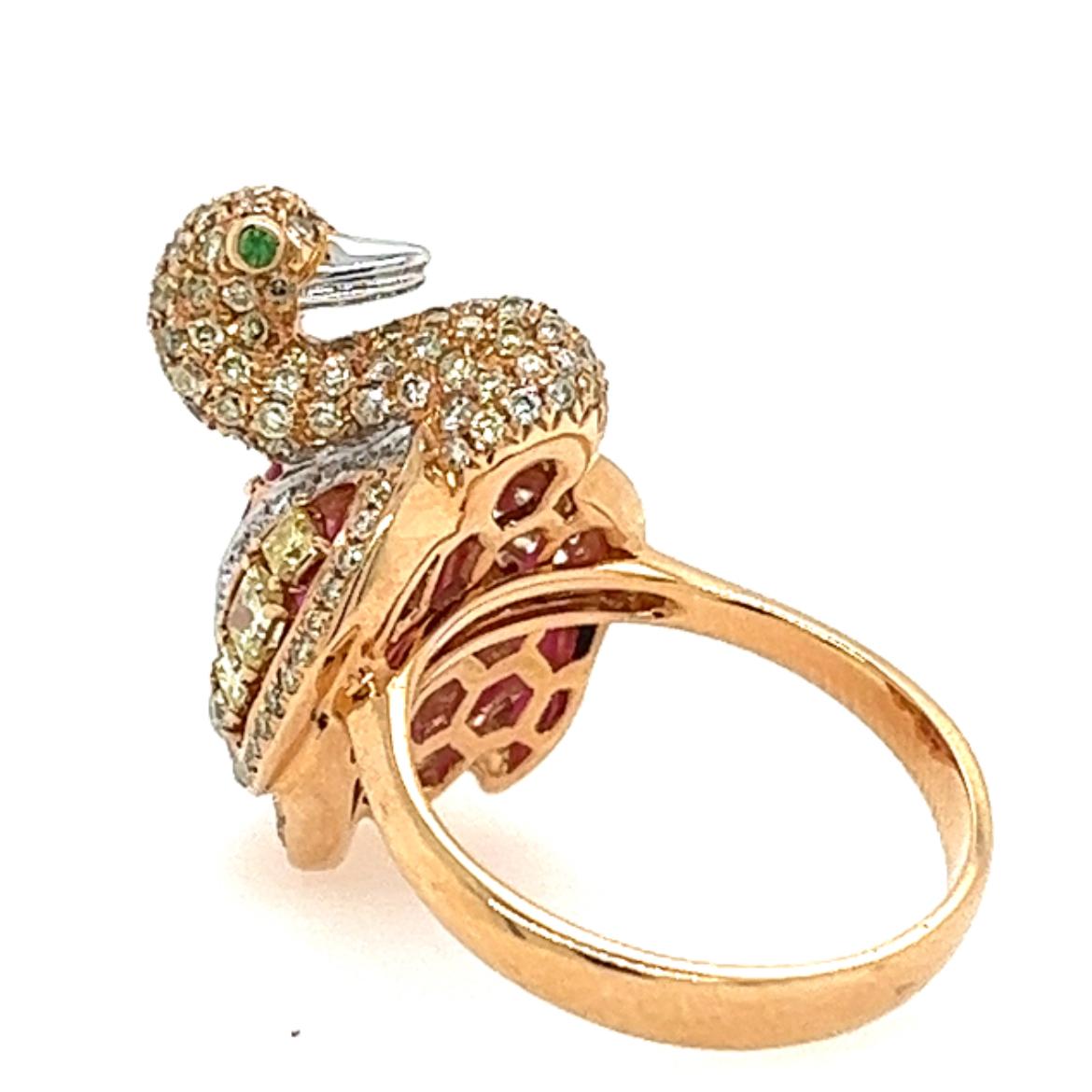 Round Cut 18K Rose Gold Ruby Swan Ring with Diamonds For Sale