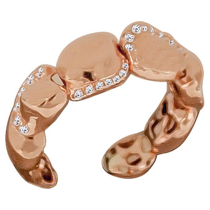 For Sale:  18k Rose Gold Shiny Ring with Round Cut Diamonds 2
