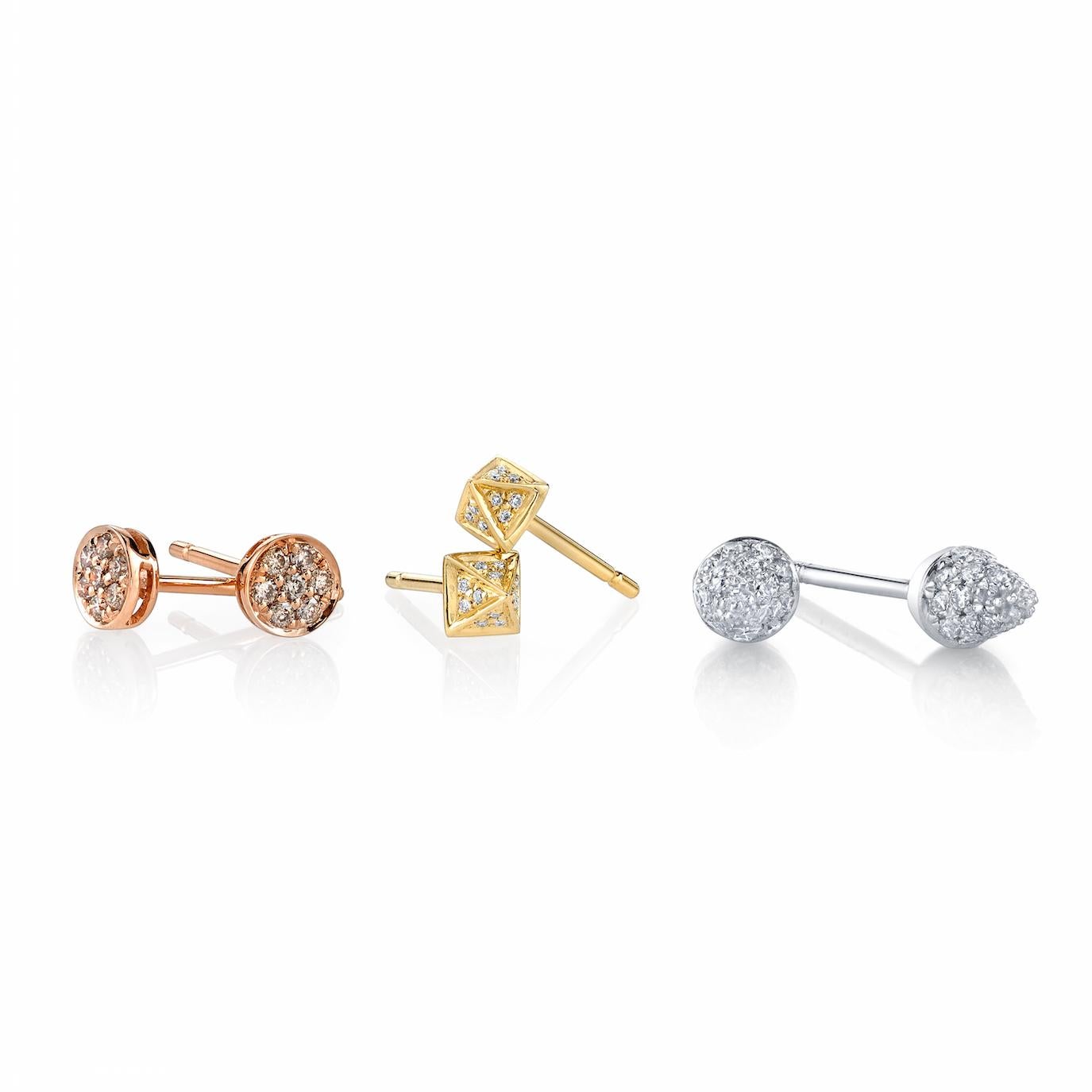 18K Rose Gold, Small Pave Brown Diamond Pyramid Stud Earrings
.15 cts. Brown Diamonds