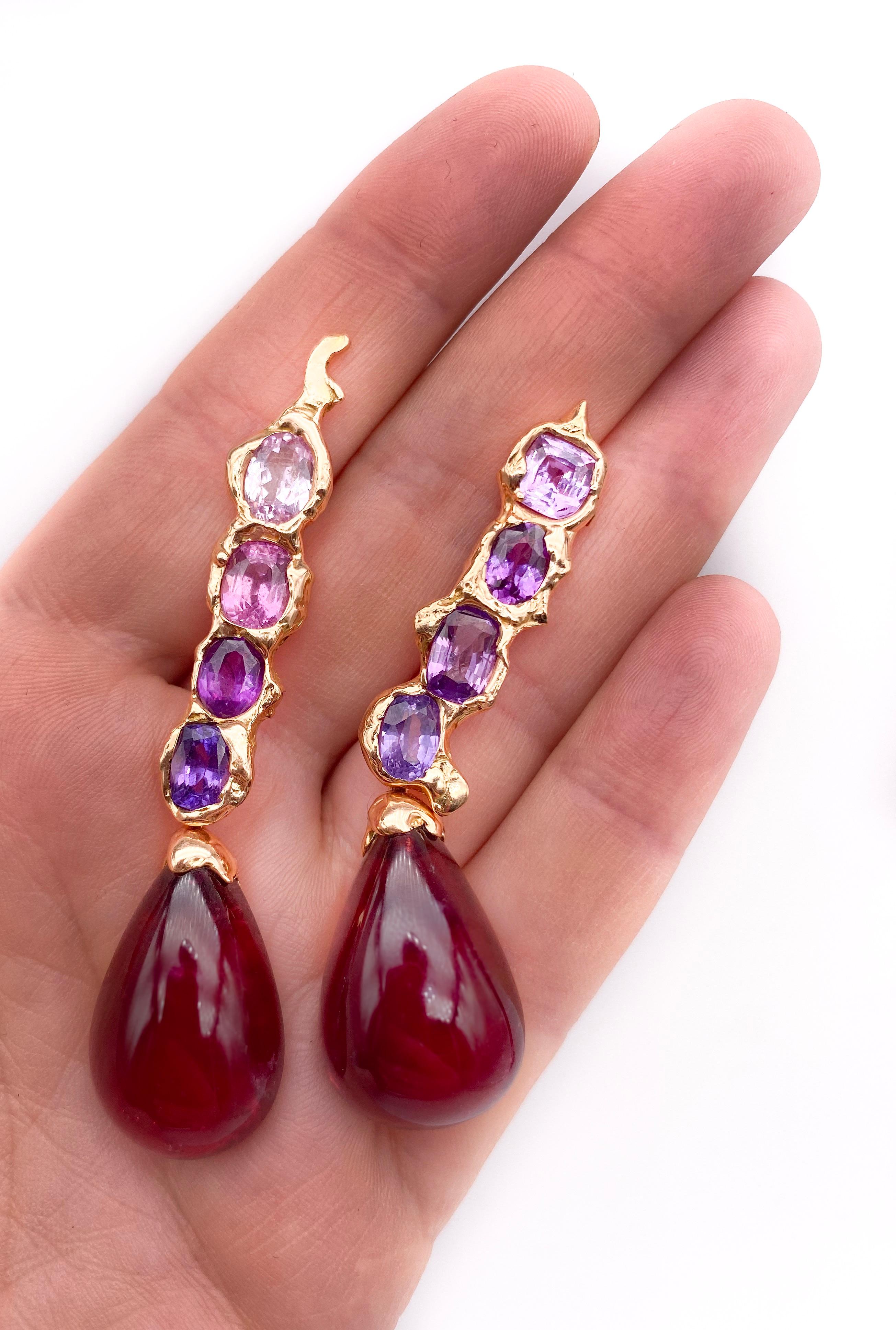 18 Karat Rose Gold Stanghette Earrings with Tourmaline and Sapphires In New Condition For Sale In Milan, IT