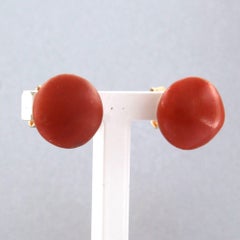 18k rose gold stud earrings set with coral – 4.0 grams