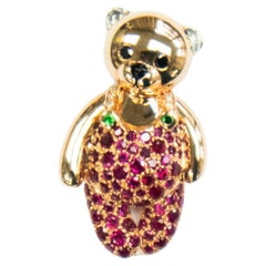 Colgante Osito de Oro Rosa 18K con Rubíes