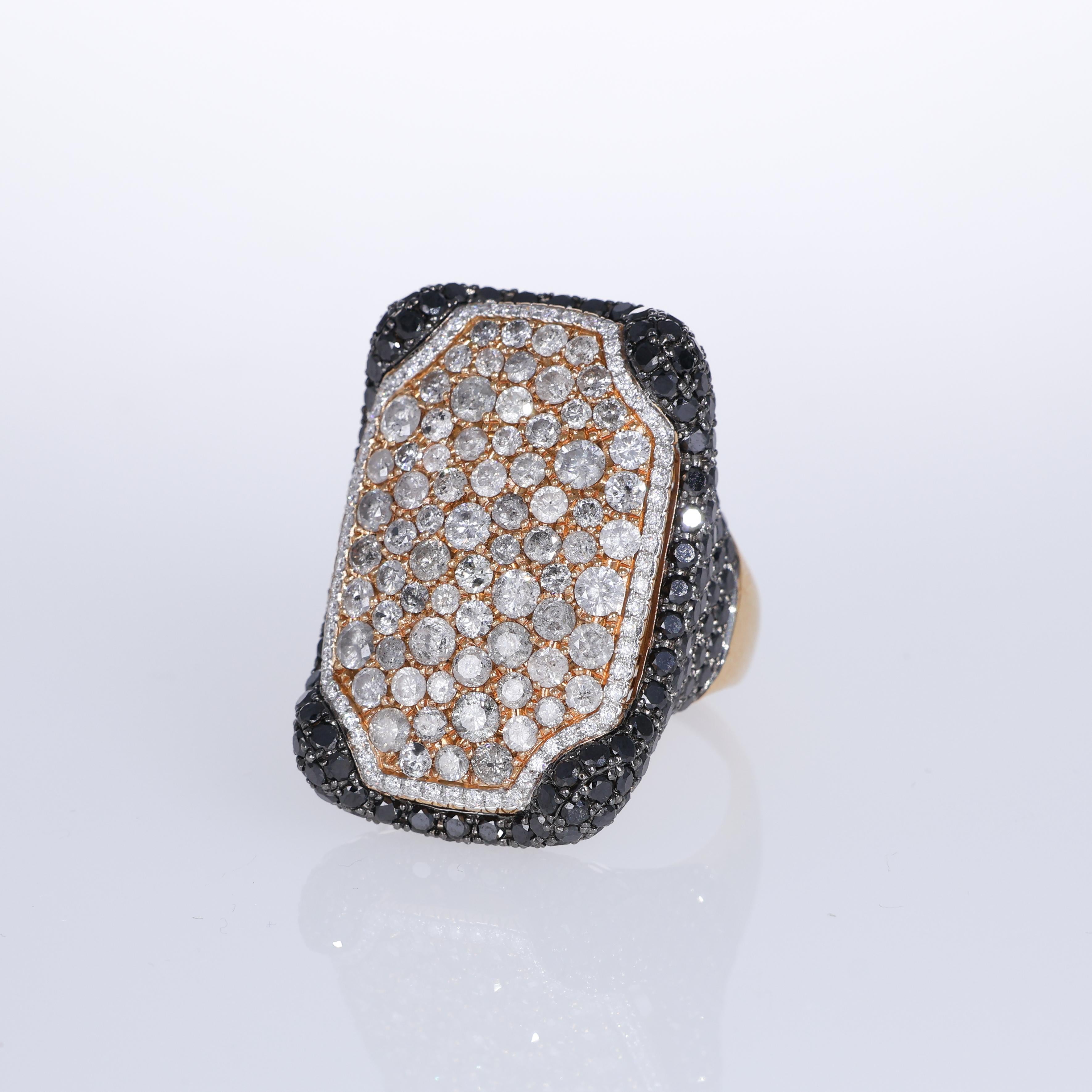 Brilliant Cut 18K Rose Gold Tile Ring with Black, White, and Gray Diamonds For Sale