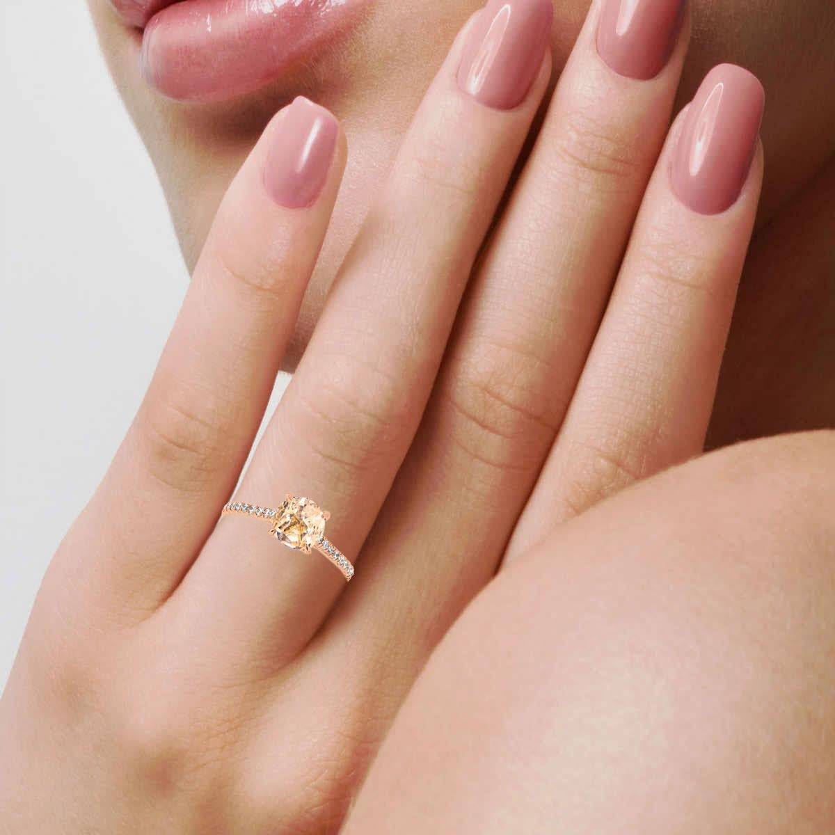 peach sapphire gold ring
