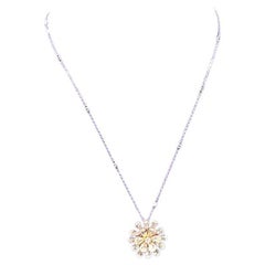 Collier pendentif fleur en or rose et or blanc 18K avec diamants 2.07 carats