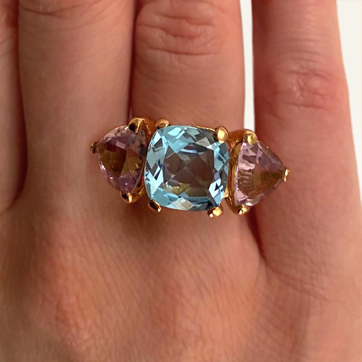 18 Karat Rose Gold with Blue Topaz and Amethyst Ring For Sale 1