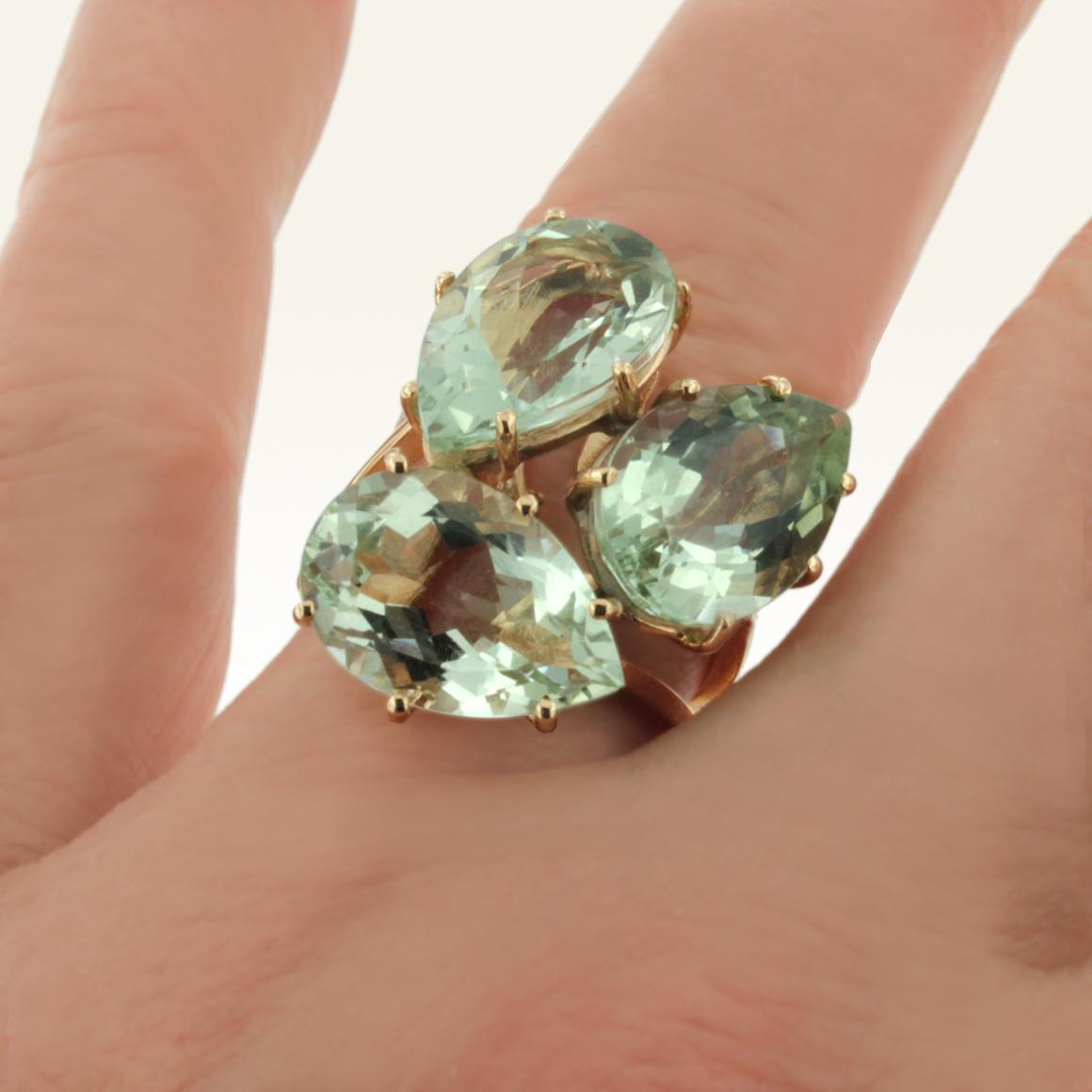 18 Karat Rose Gold with Green Amethyst Modern Amazing Ring For Sale 2