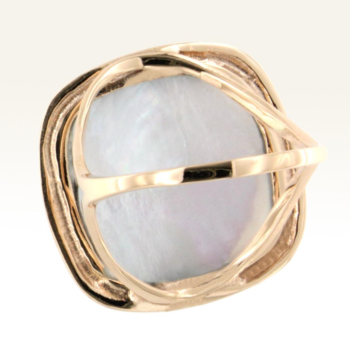 18 Karat Rose Gold with Mother of Pearl and Blue Topaz Ring In New Condition For Sale In GALLARATE, IT