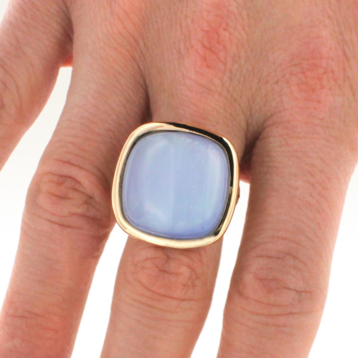18 Karat Rose Gold with Mother of Pearl and Blue Topaz Ring For Sale 1