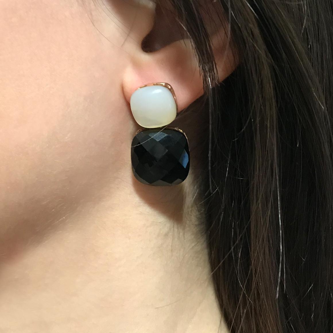 18 Karat Rose Gold with Mother of Pearl and Onix Earring 3